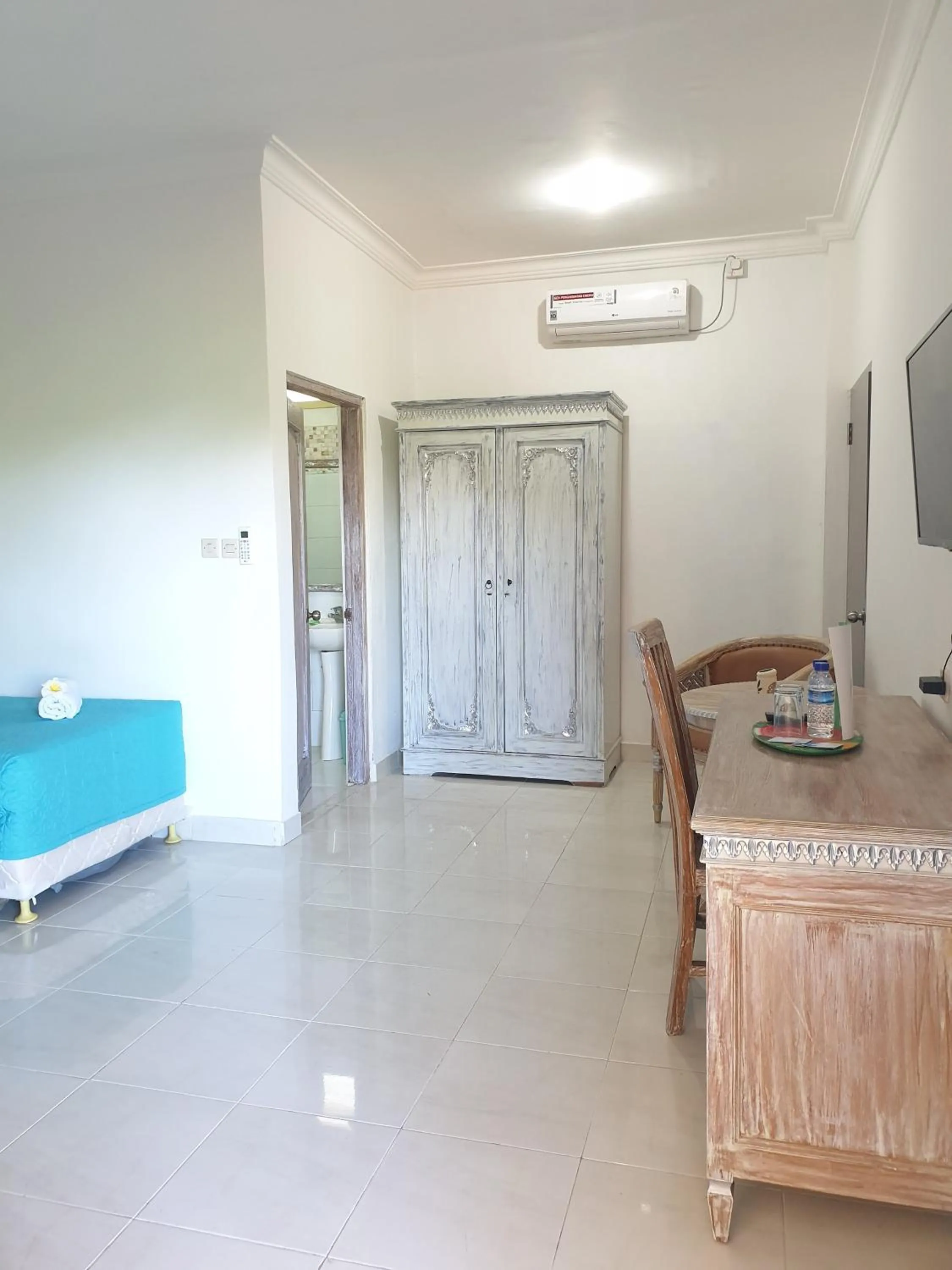 Bed in At The Beach Candidasa