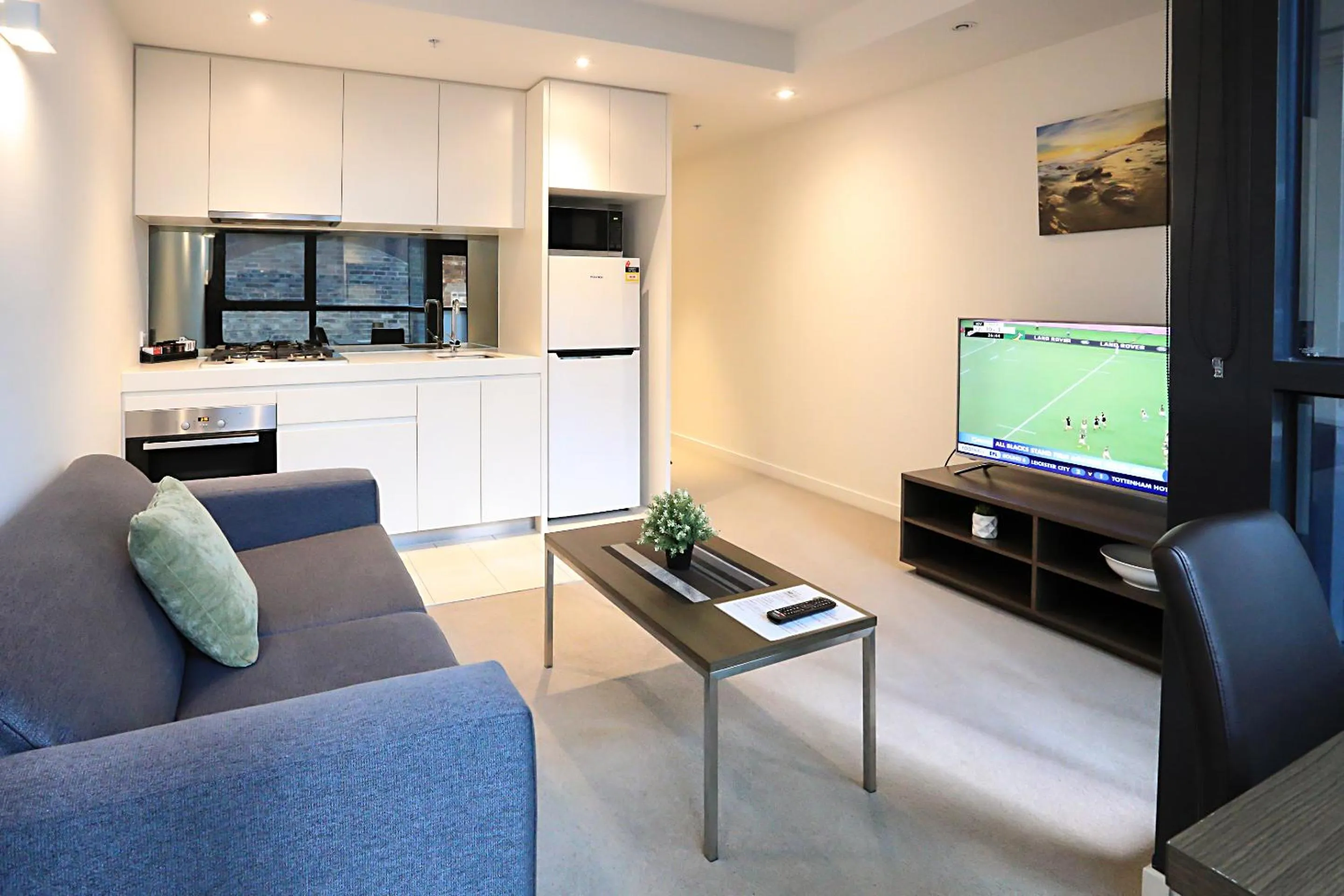 TV and multimedia in Flinders Street Apartments Melbourne CBD