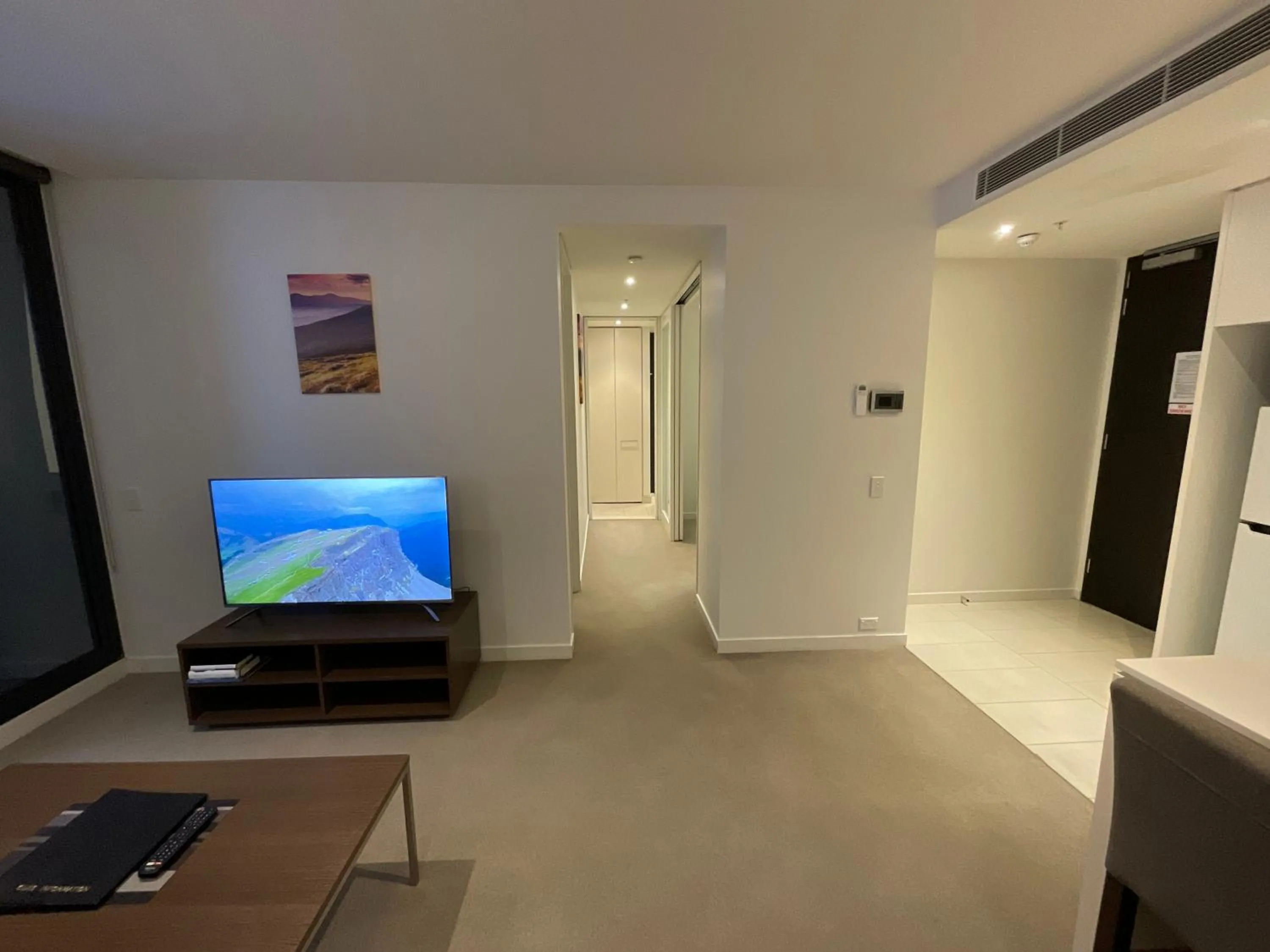 TV and multimedia in Flinders Street Apartments Melbourne CBD