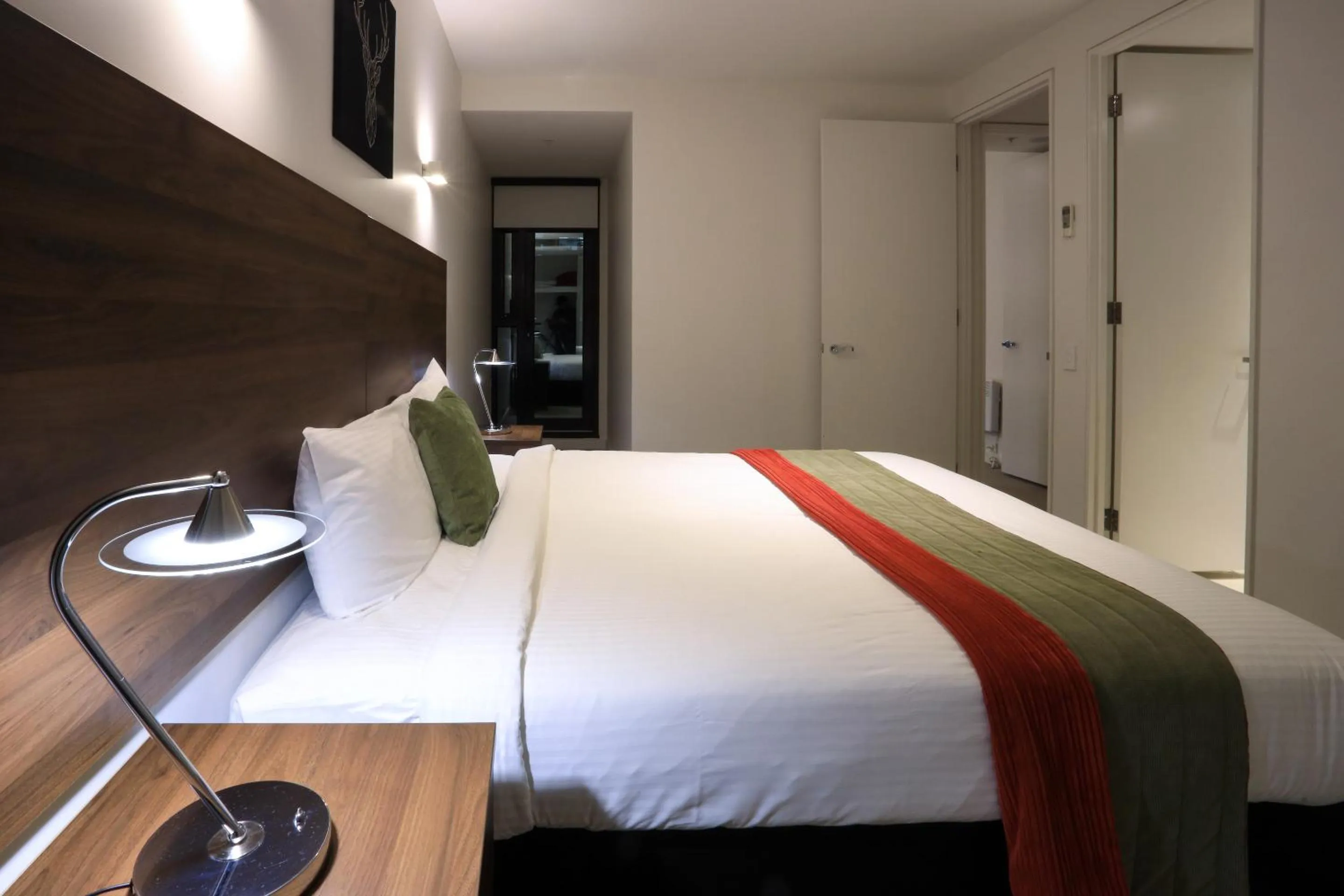 Bedroom, Bed in Flinders Street Apartments Melbourne CBD