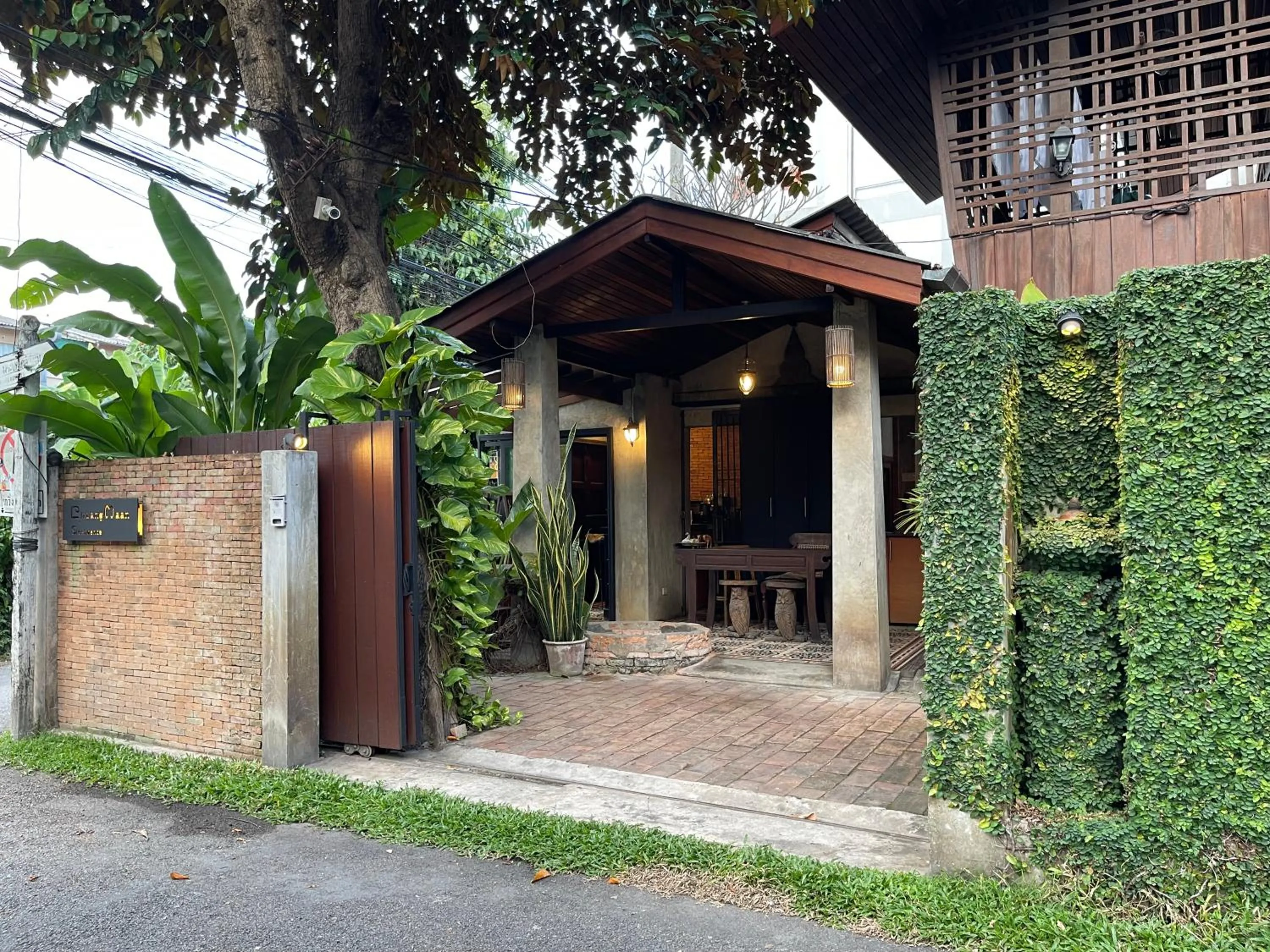 Chiang Maan Residence