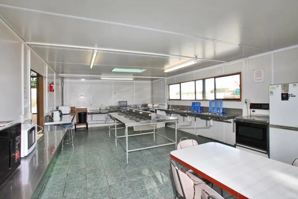 Kitchen or kitchenette in Rangiora Eco Holiday Park
