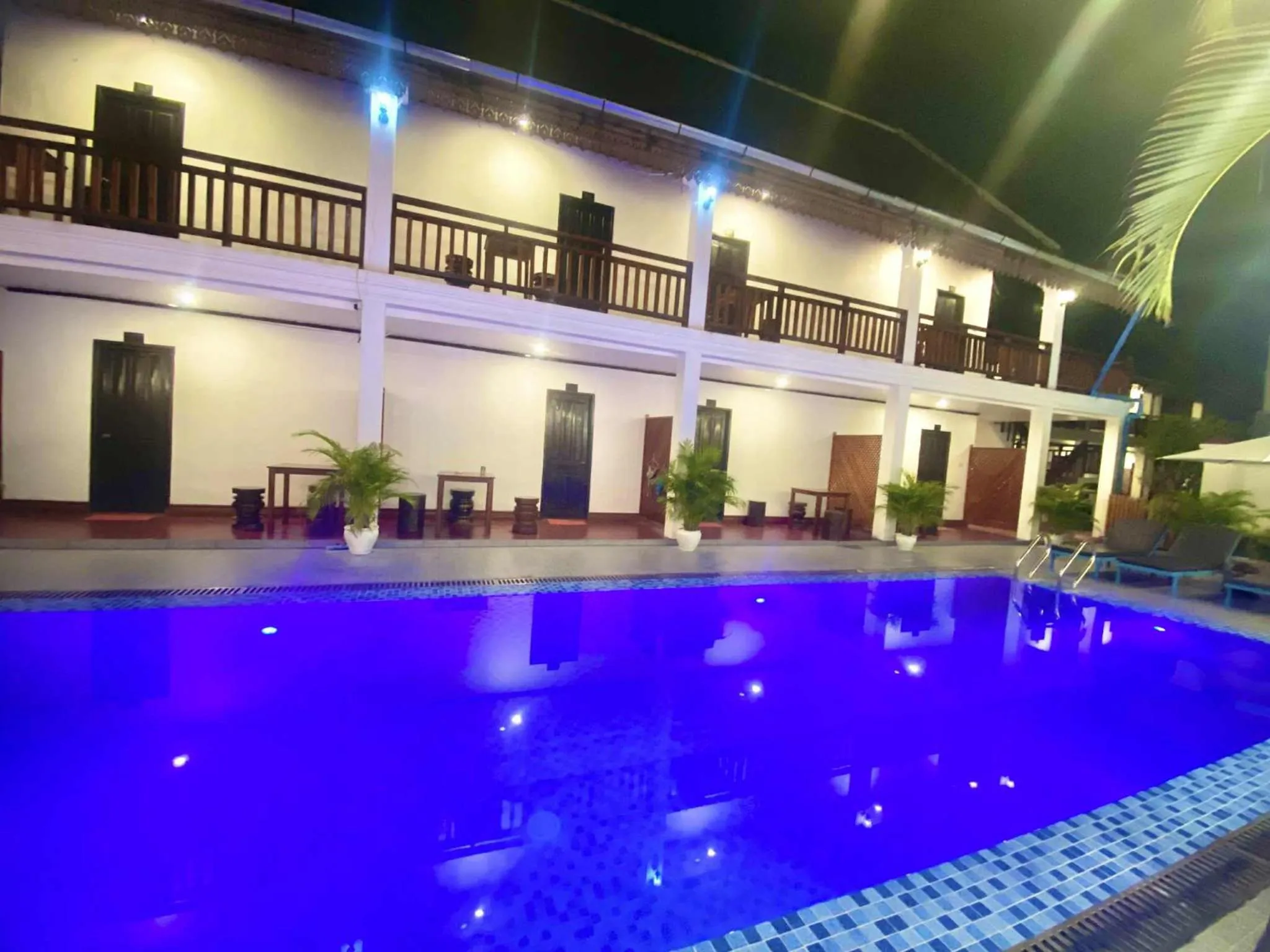 Luang Prabang Pavilion Hotel & Travel