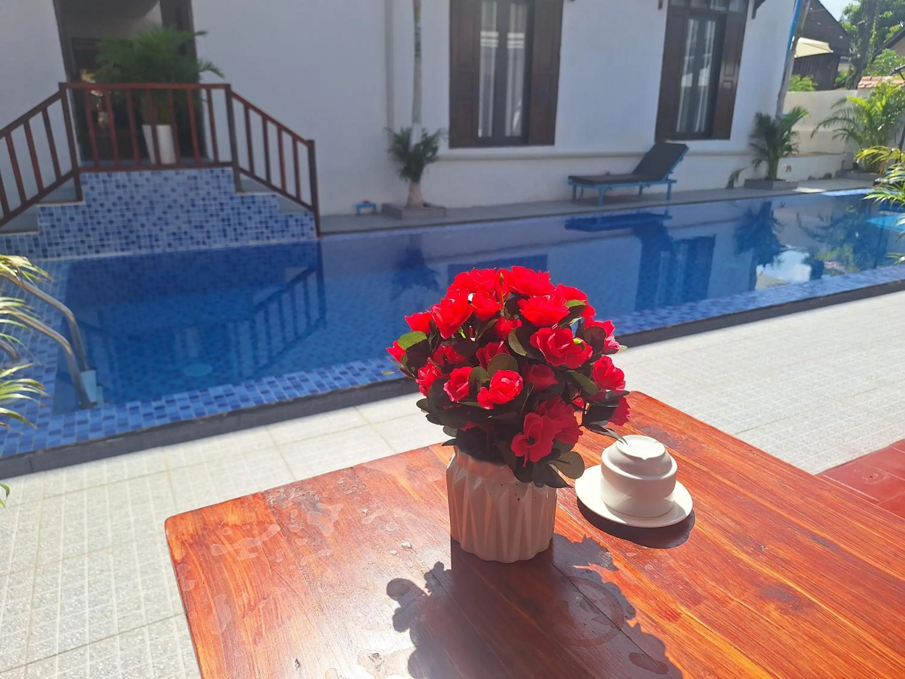 Luang Prabang Pavilion Hotel & Travel