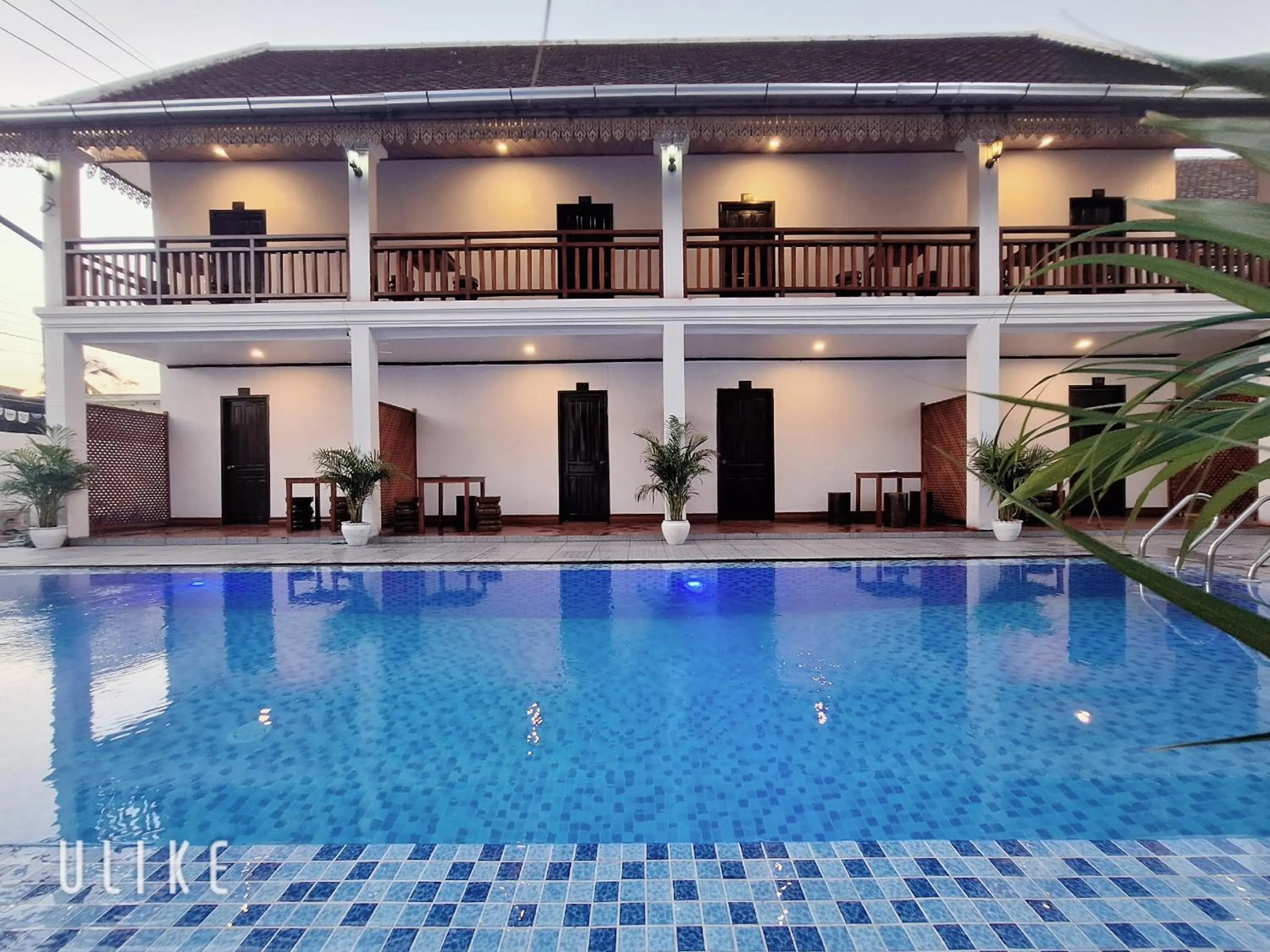 Luang Prabang Pavilion Hotel & Travel