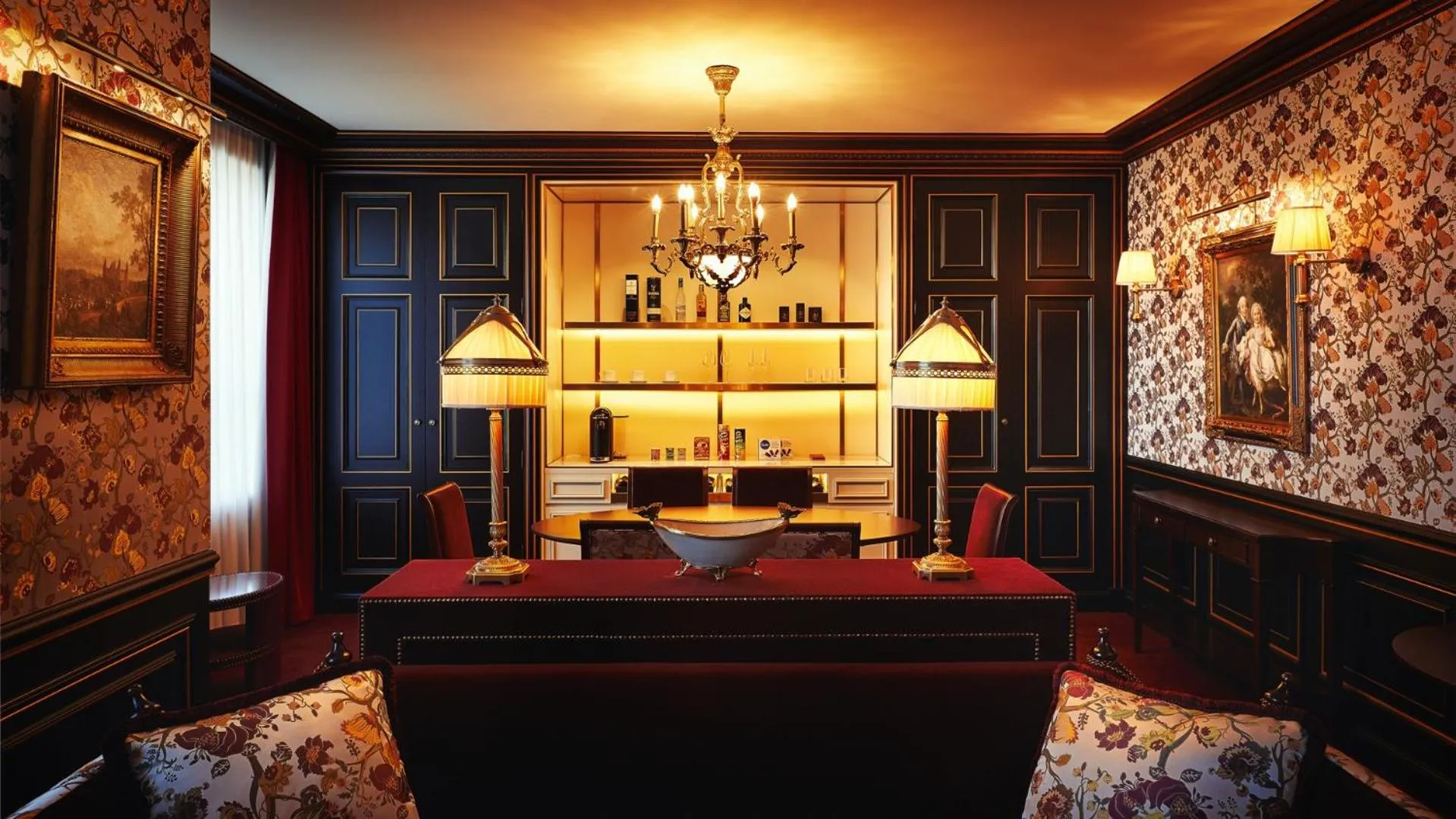 Living room in L'Escape Hotel