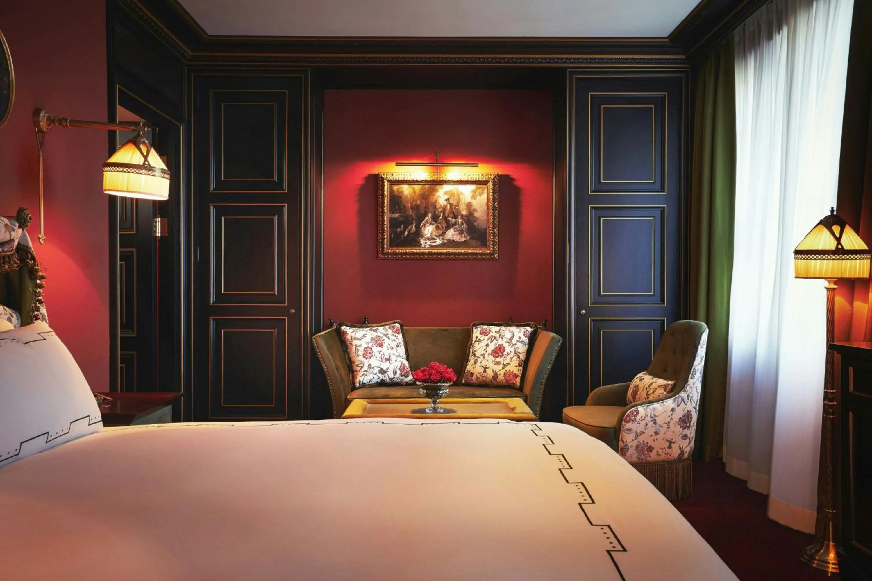 Photo of the whole room, Bed in L’Escape, a Luxury Collection Hotel, Seoul Myeongdong