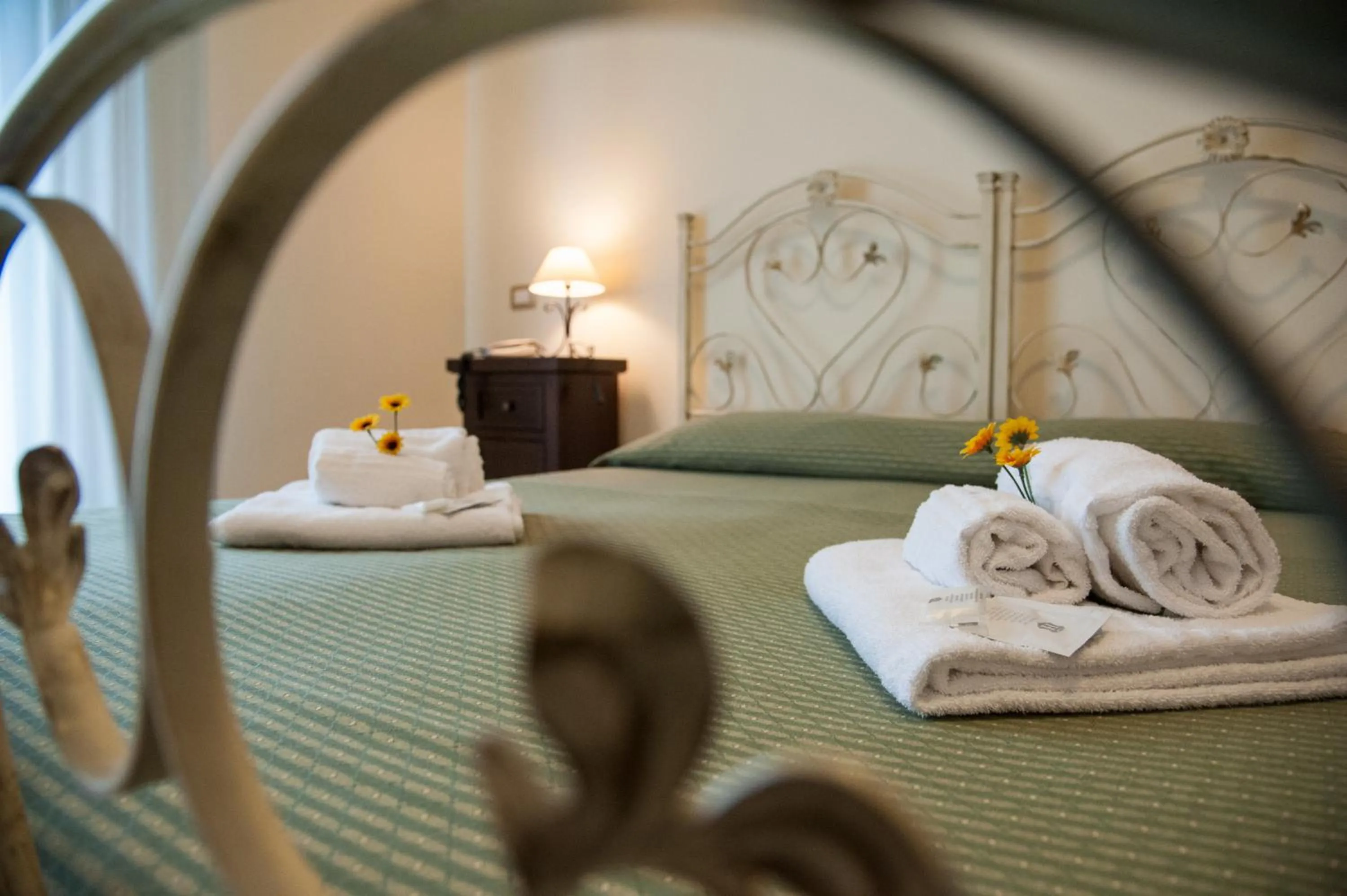 Decorative detail, Bed in Le Giare B&B