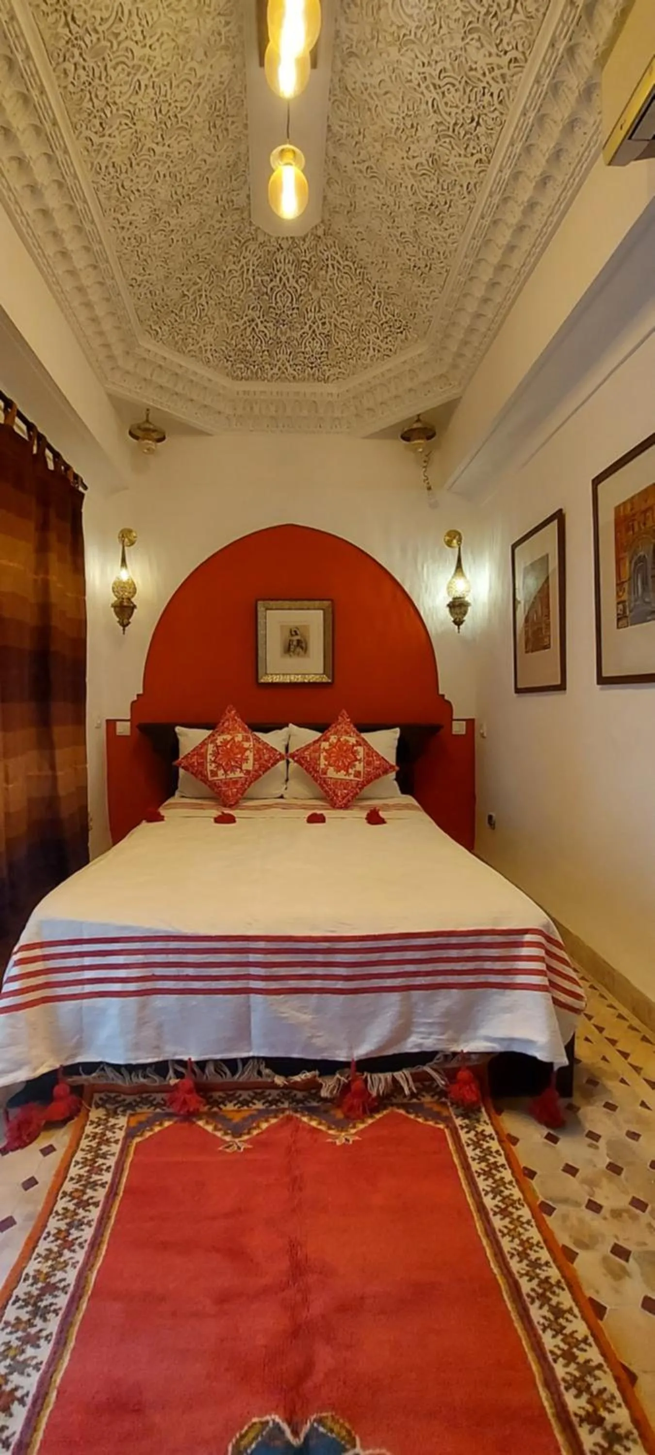 Bed in Riad Barroko
