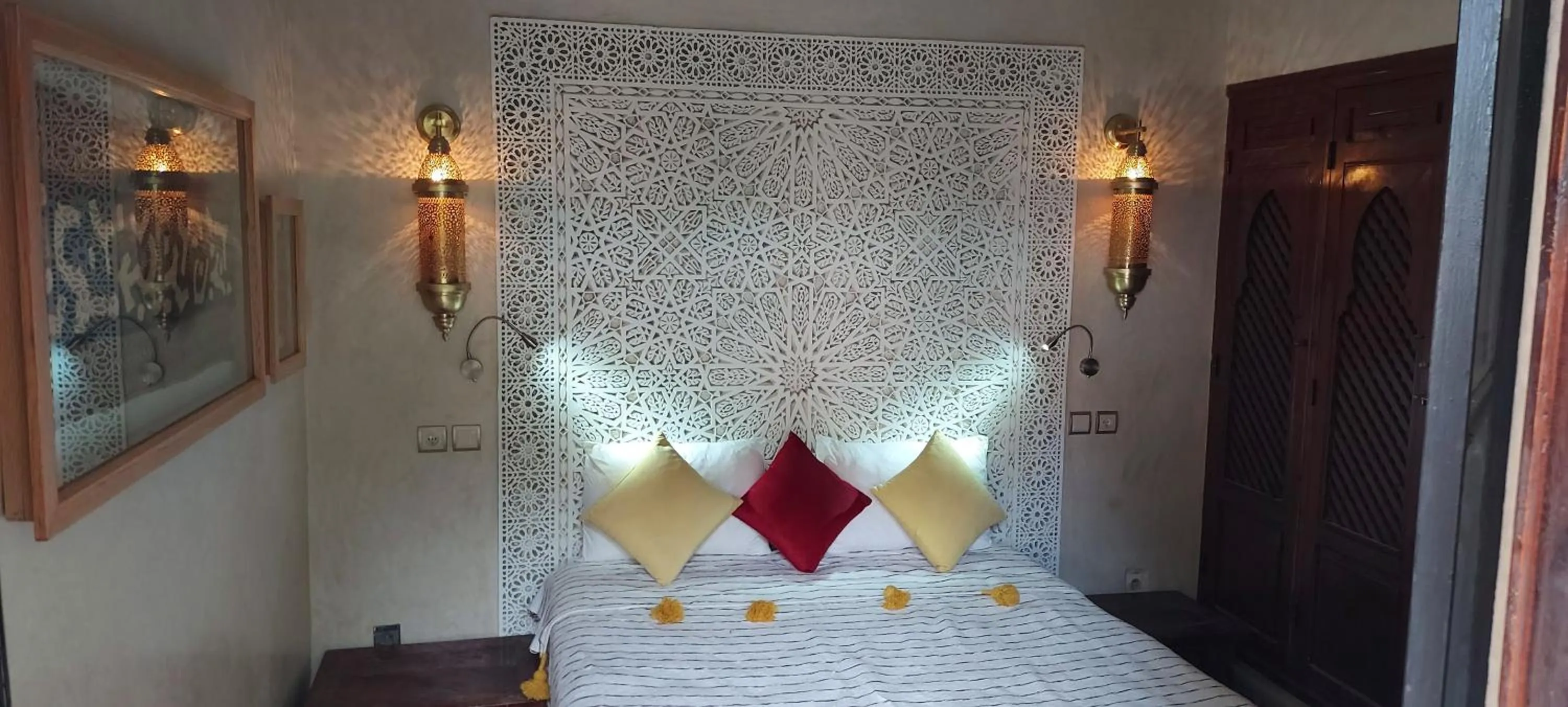 Bed in Riad Barroko