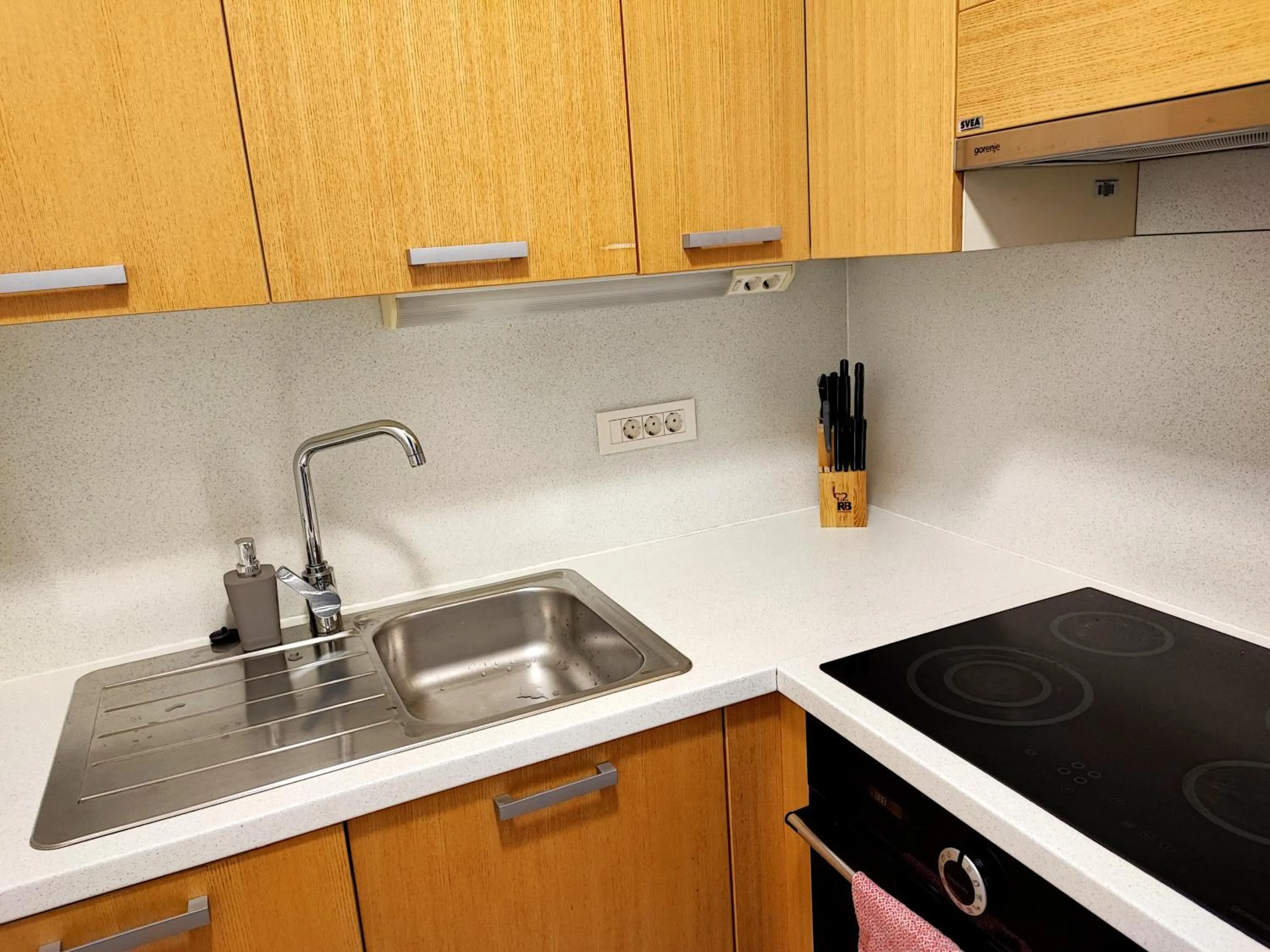 Kitchen or kitchenette in Villa Mari I