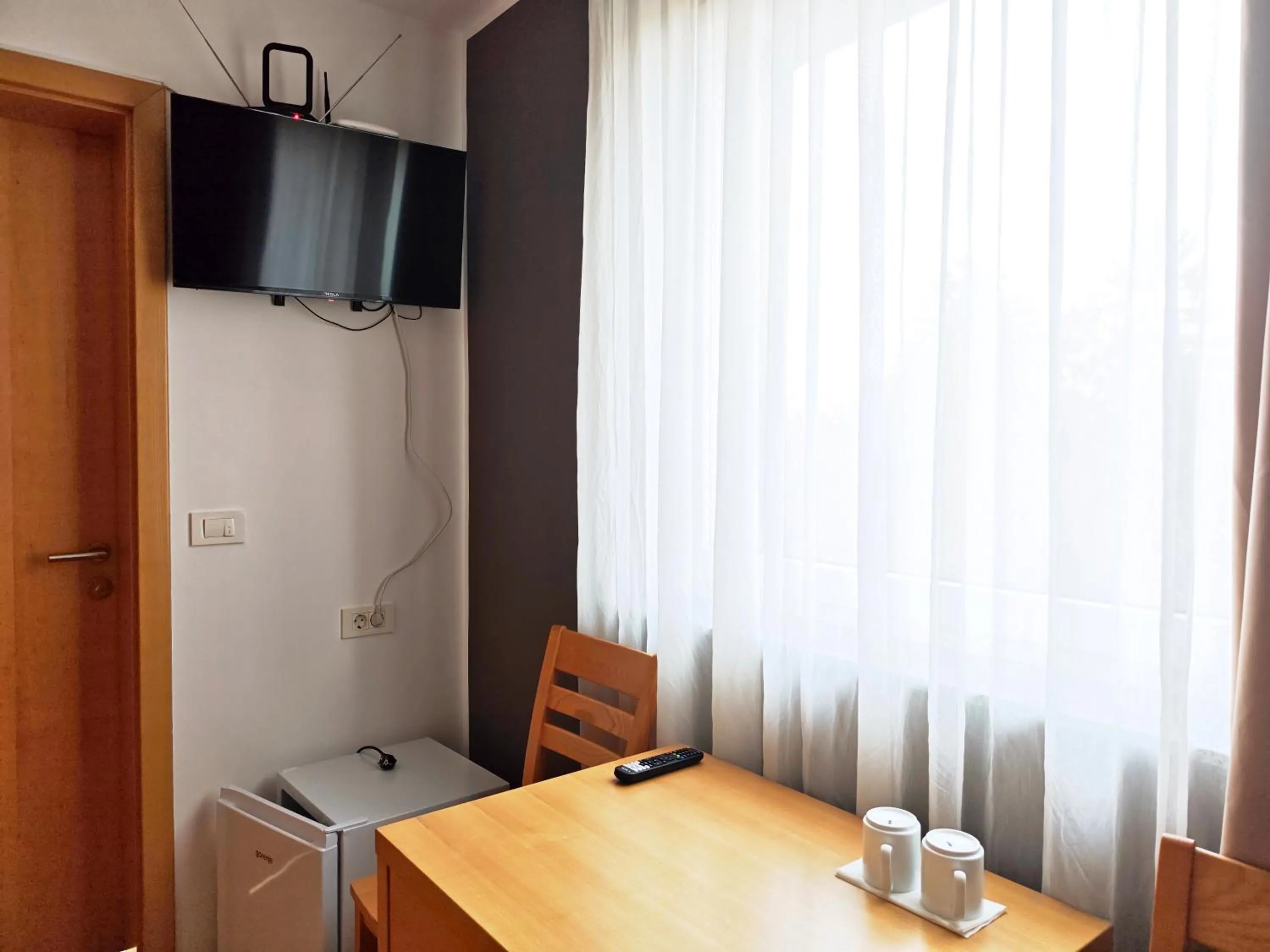 TV and multimedia in Villa Mari I