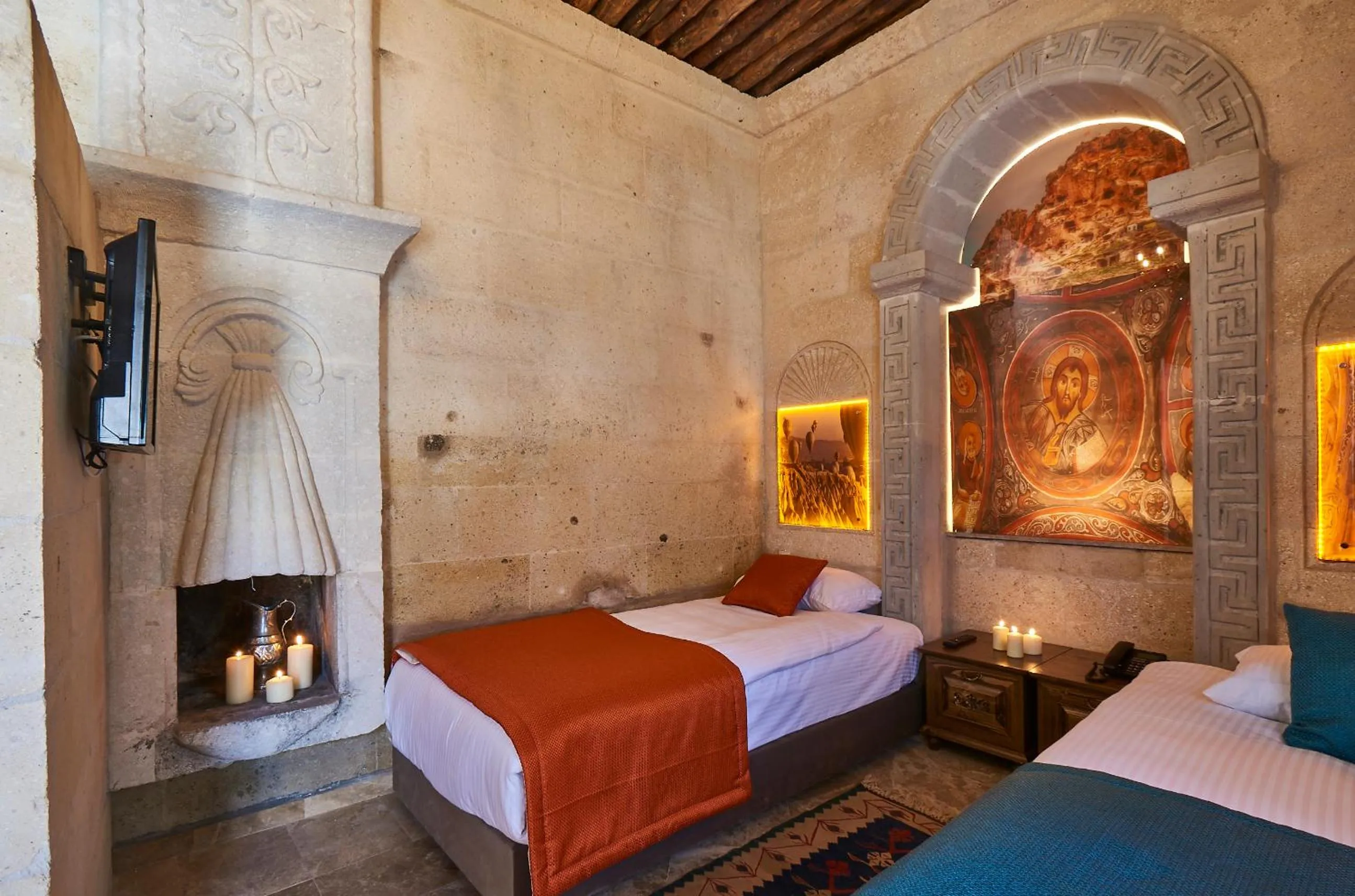 Bed in Wings Cappadocia