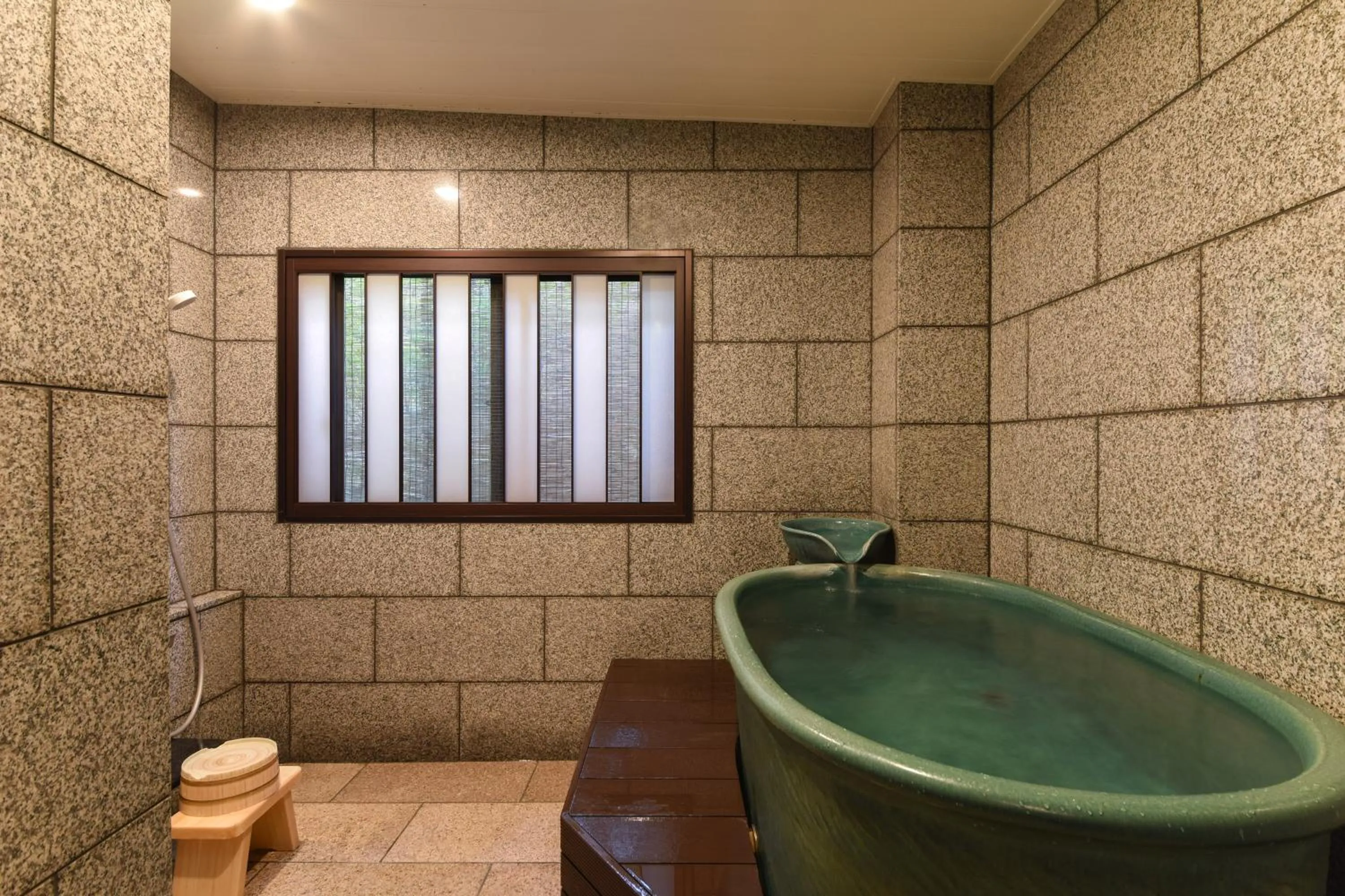 Hot Spring Bath in Arima Onsen Koki