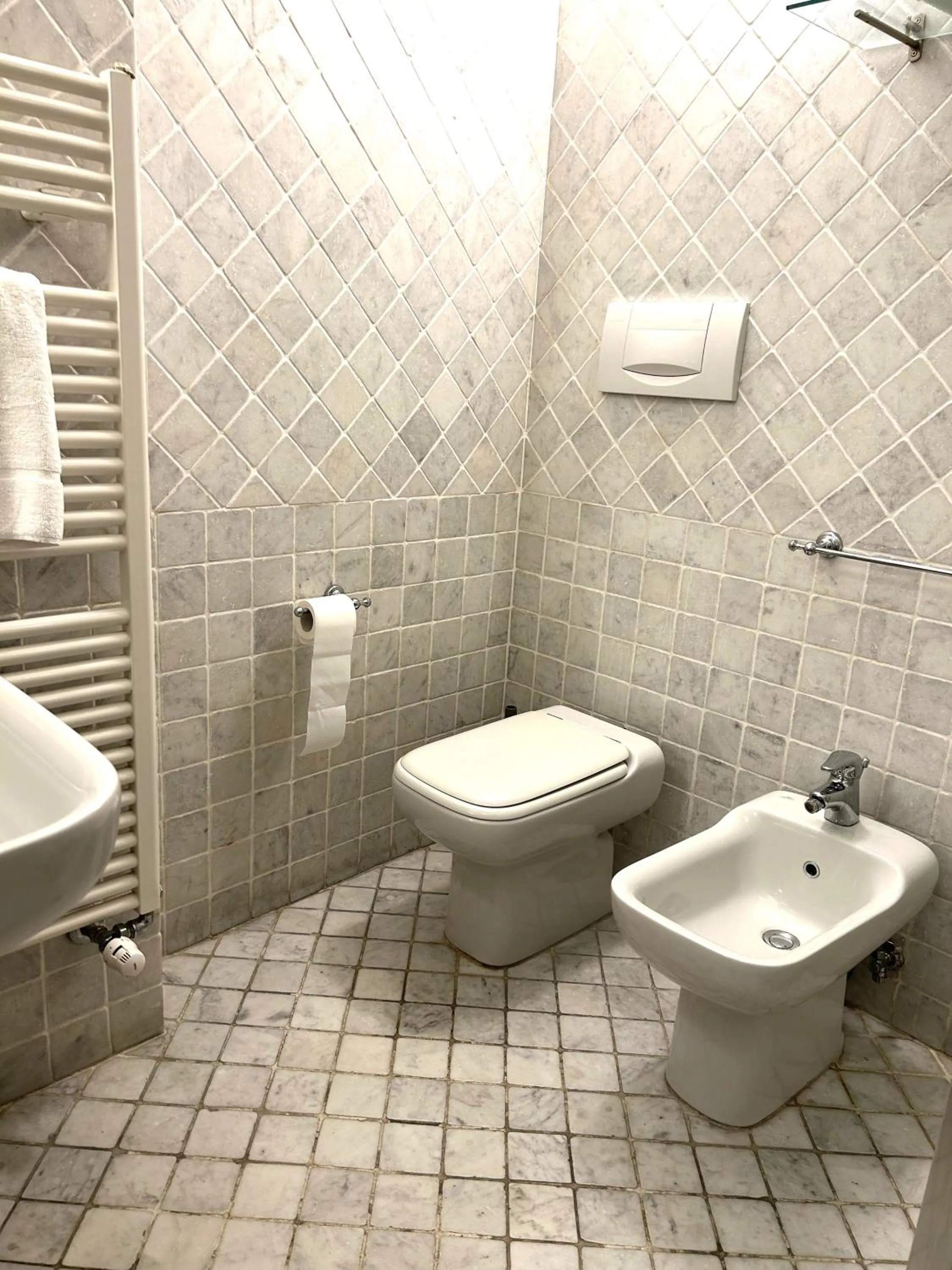 Bathroom in La Corte Del Re Suite & Rooms Arezzo