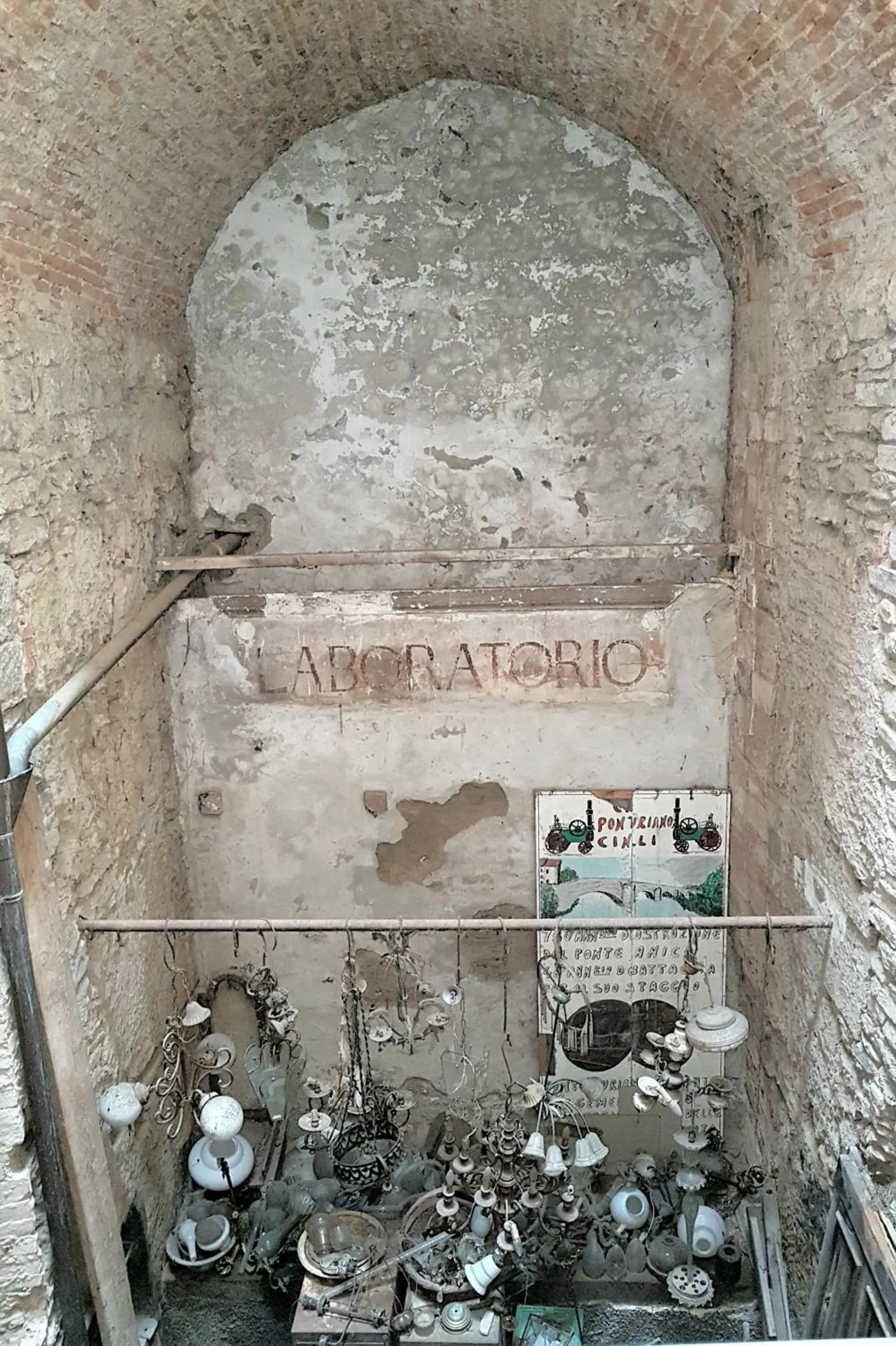 Inner courtyard view in La Corte Del Re Suite & Rooms Arezzo