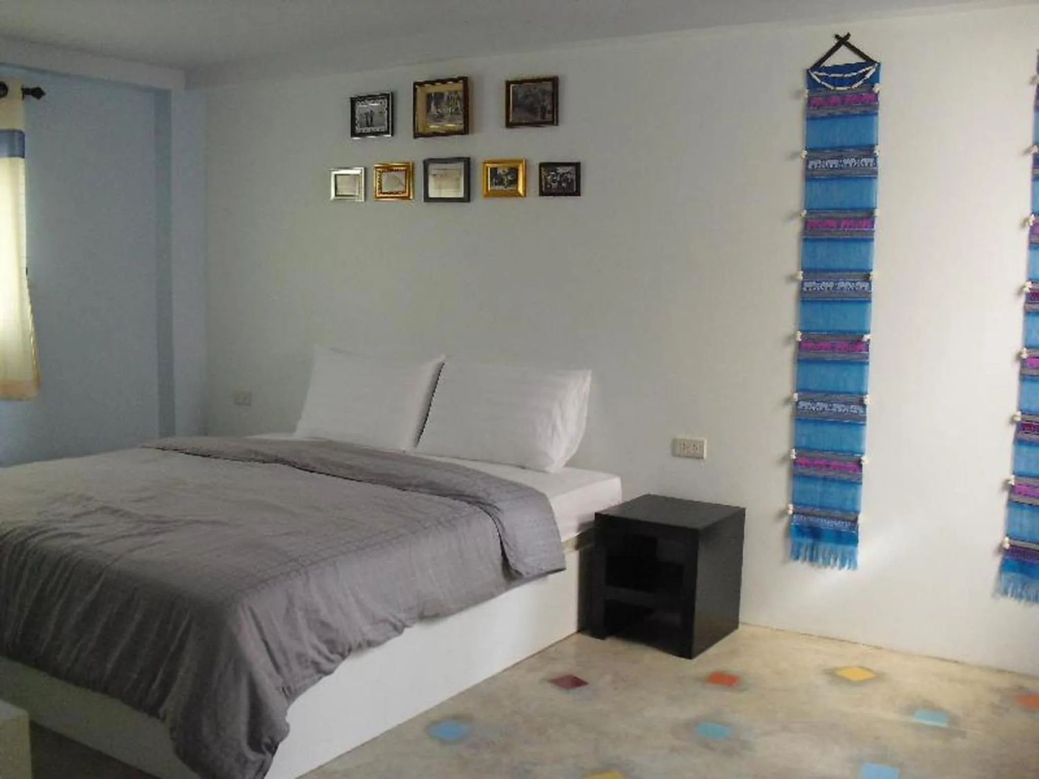 Bed in Dozy Lamoon House