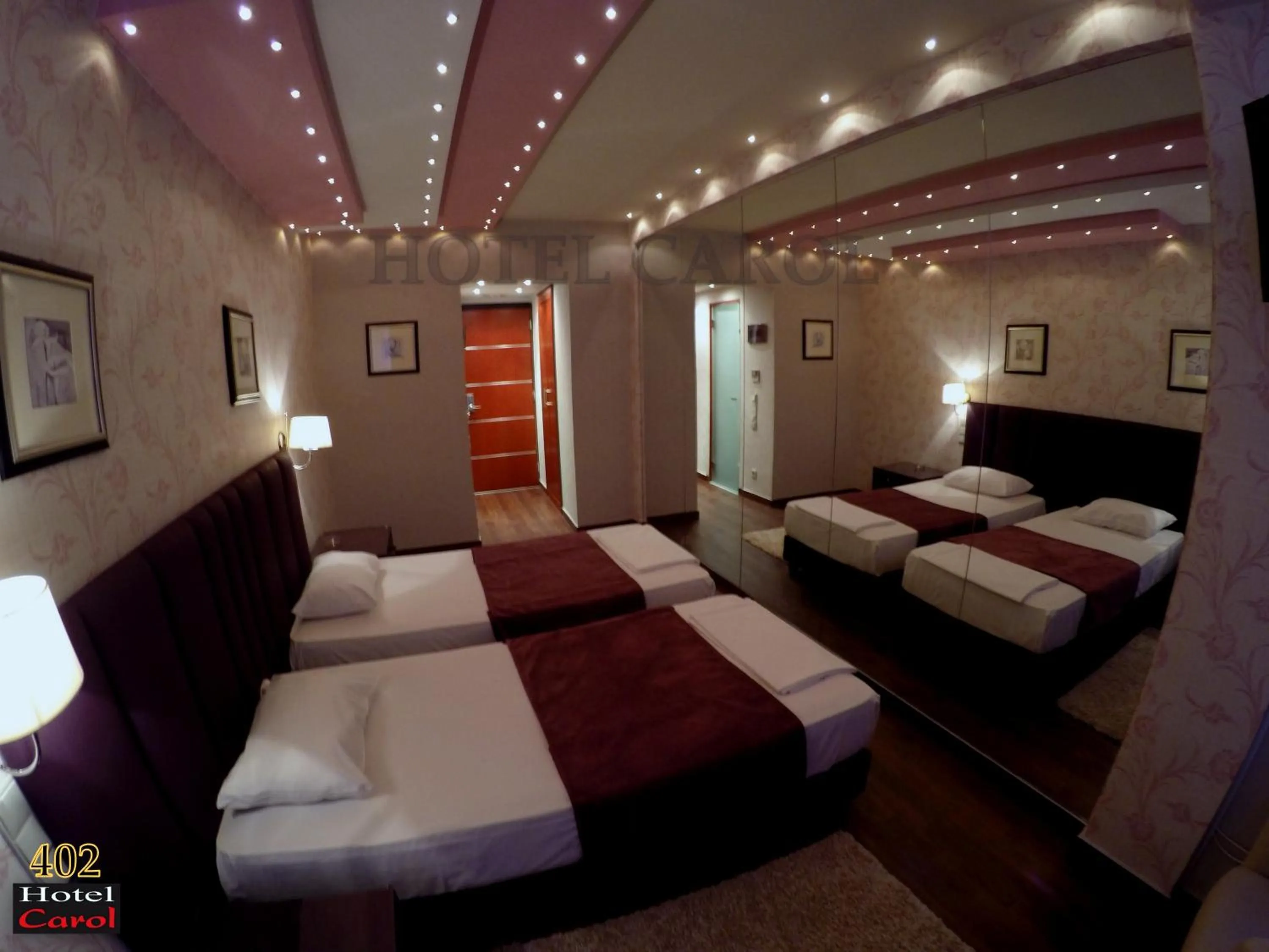 Bathroom, Bed in Carol Hotel