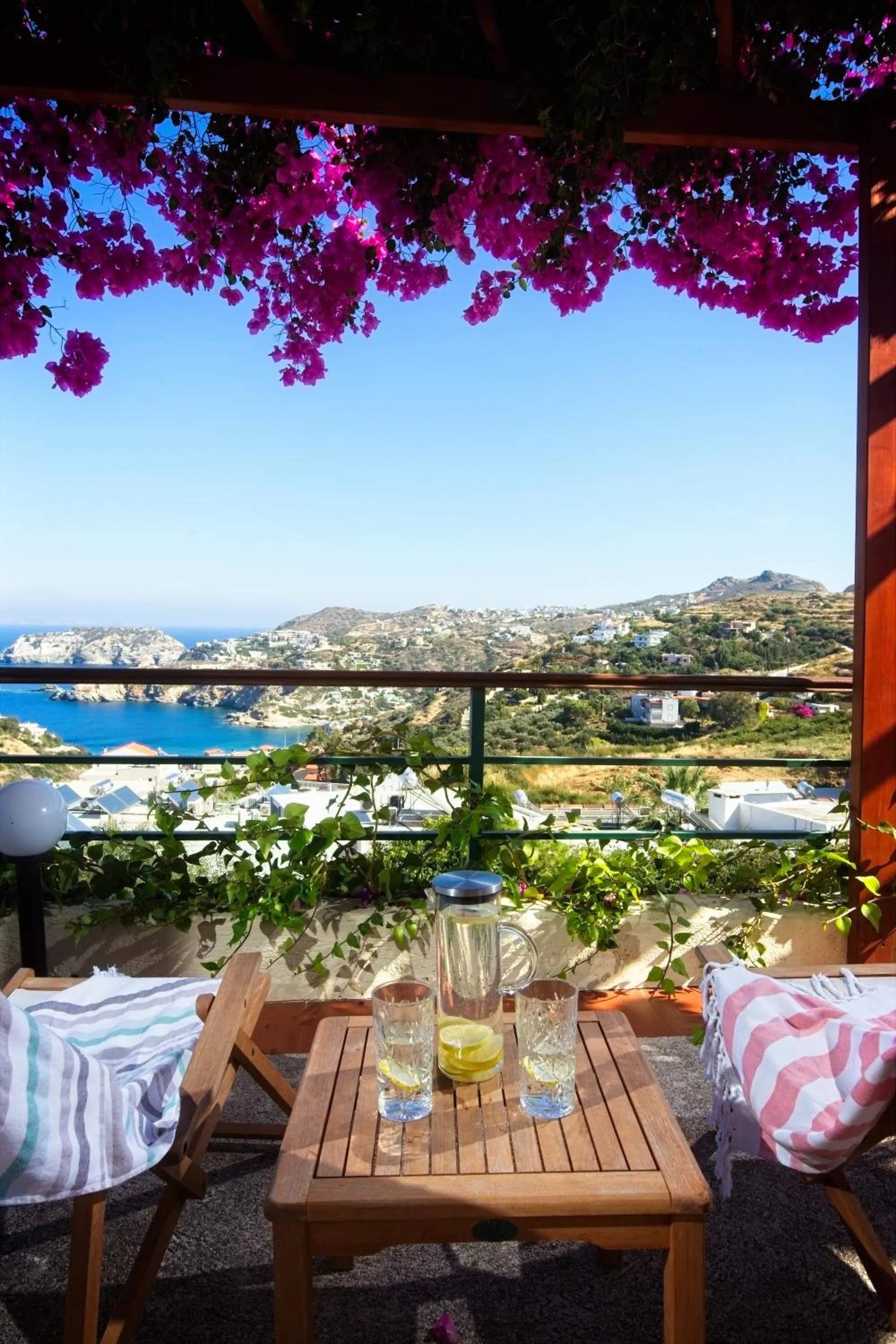 Patio in Pela Mare Hotel