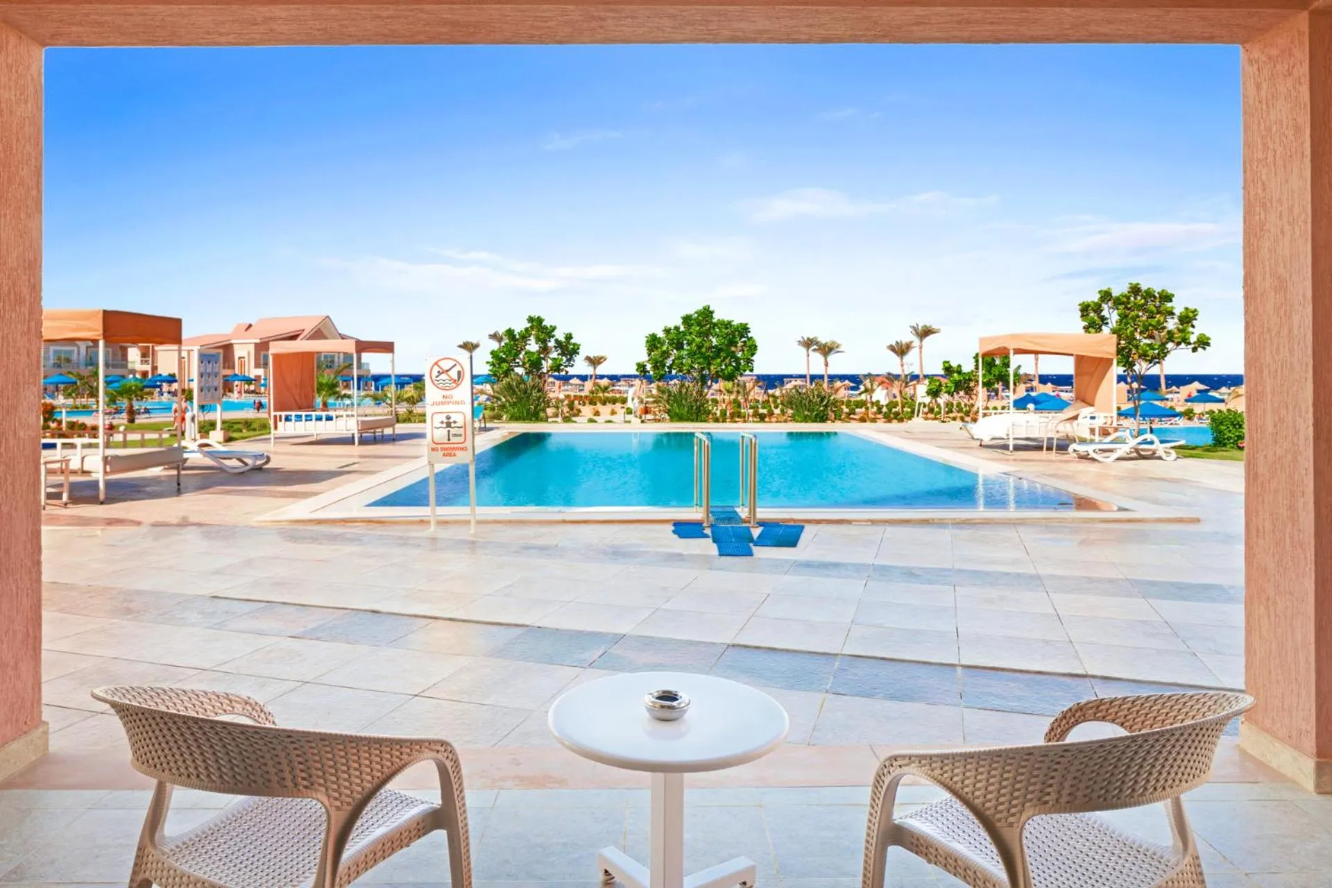 Pool view, Swimming Pool in Pickalbatros Sea World Resort - Marsa Alam