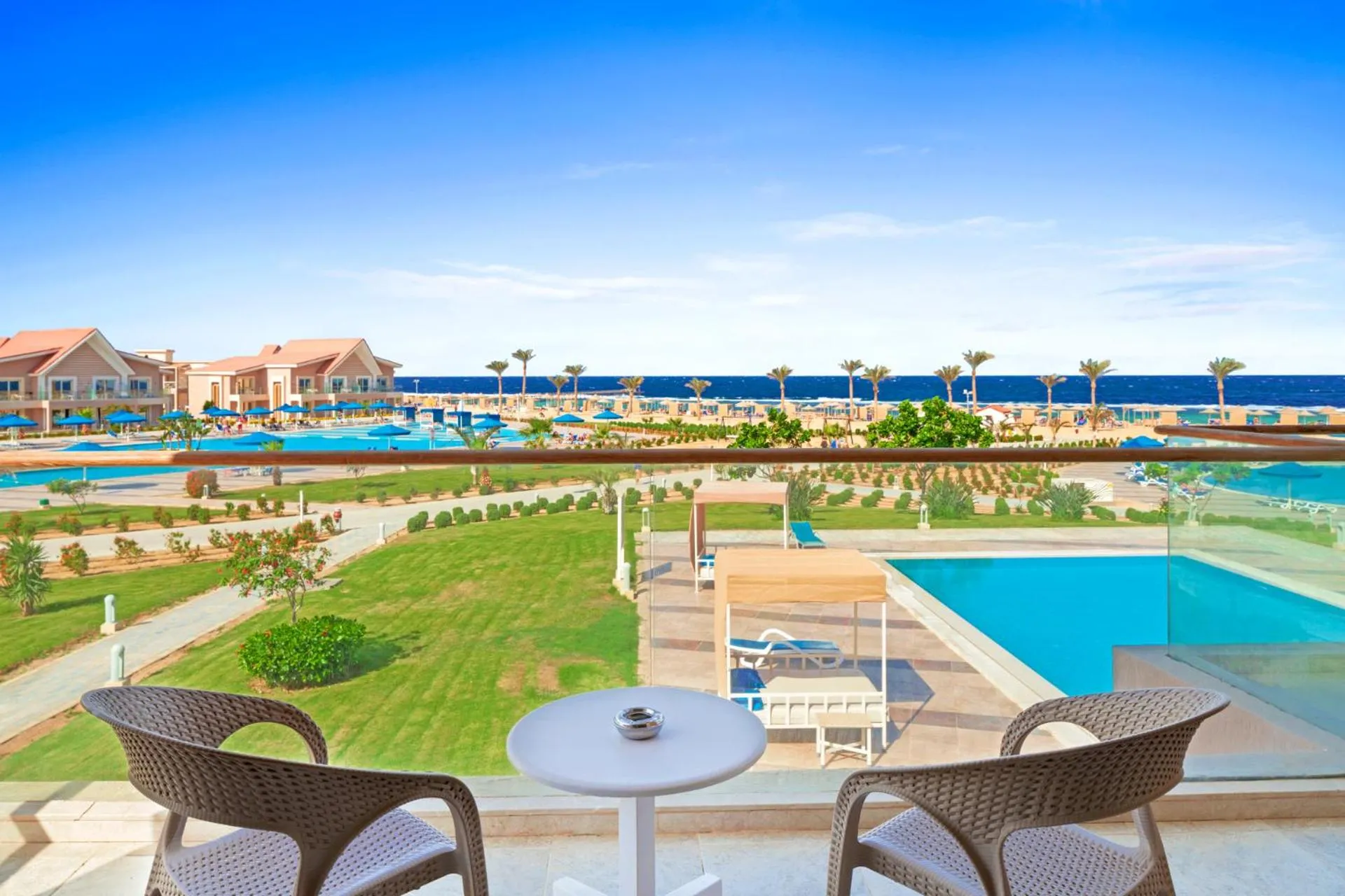 Day, Swimming Pool in Pickalbatros Sea World Resort - Marsa Alam