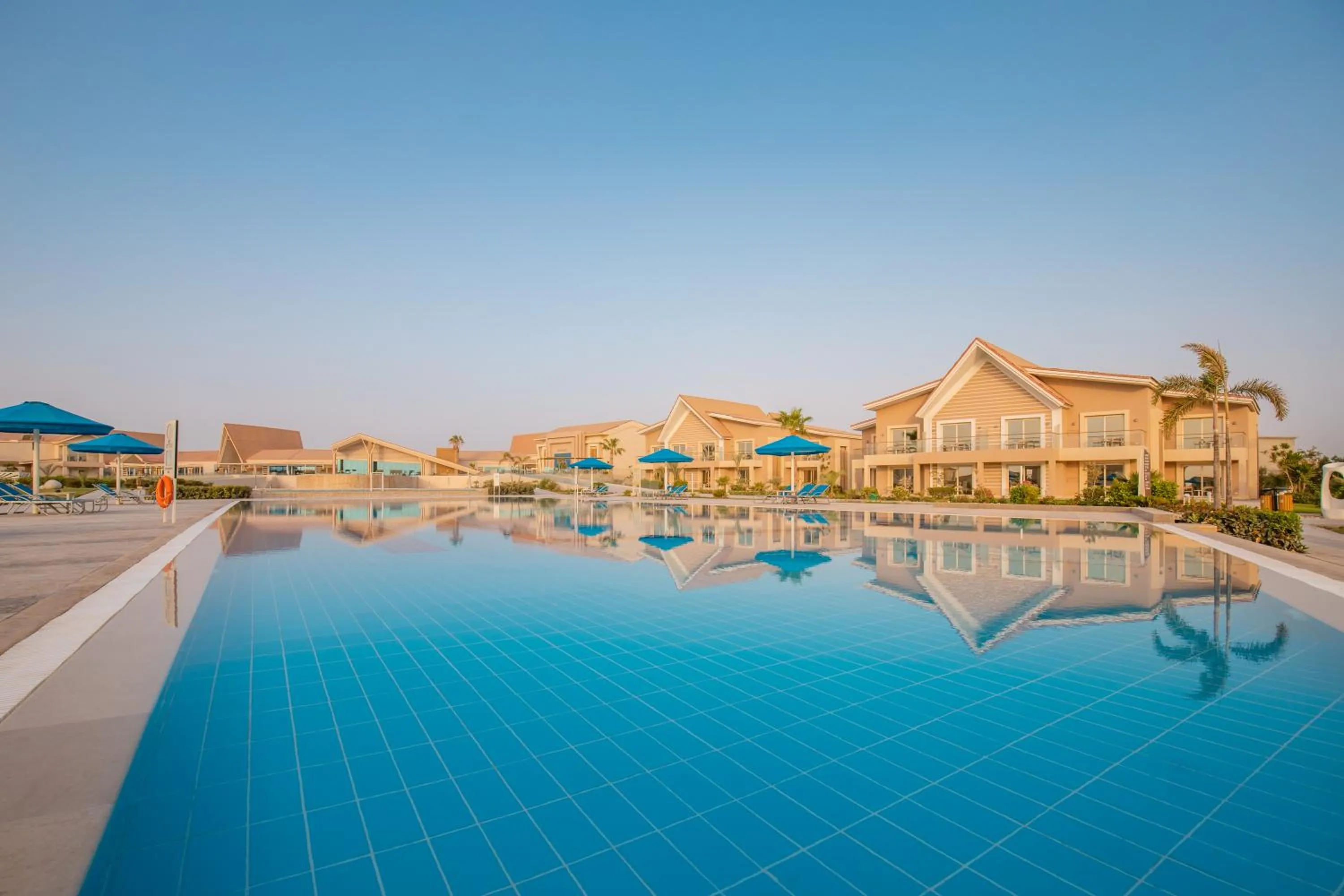 Pool view, Swimming Pool in Pickalbatros Sea World Resort - Marsa Alam