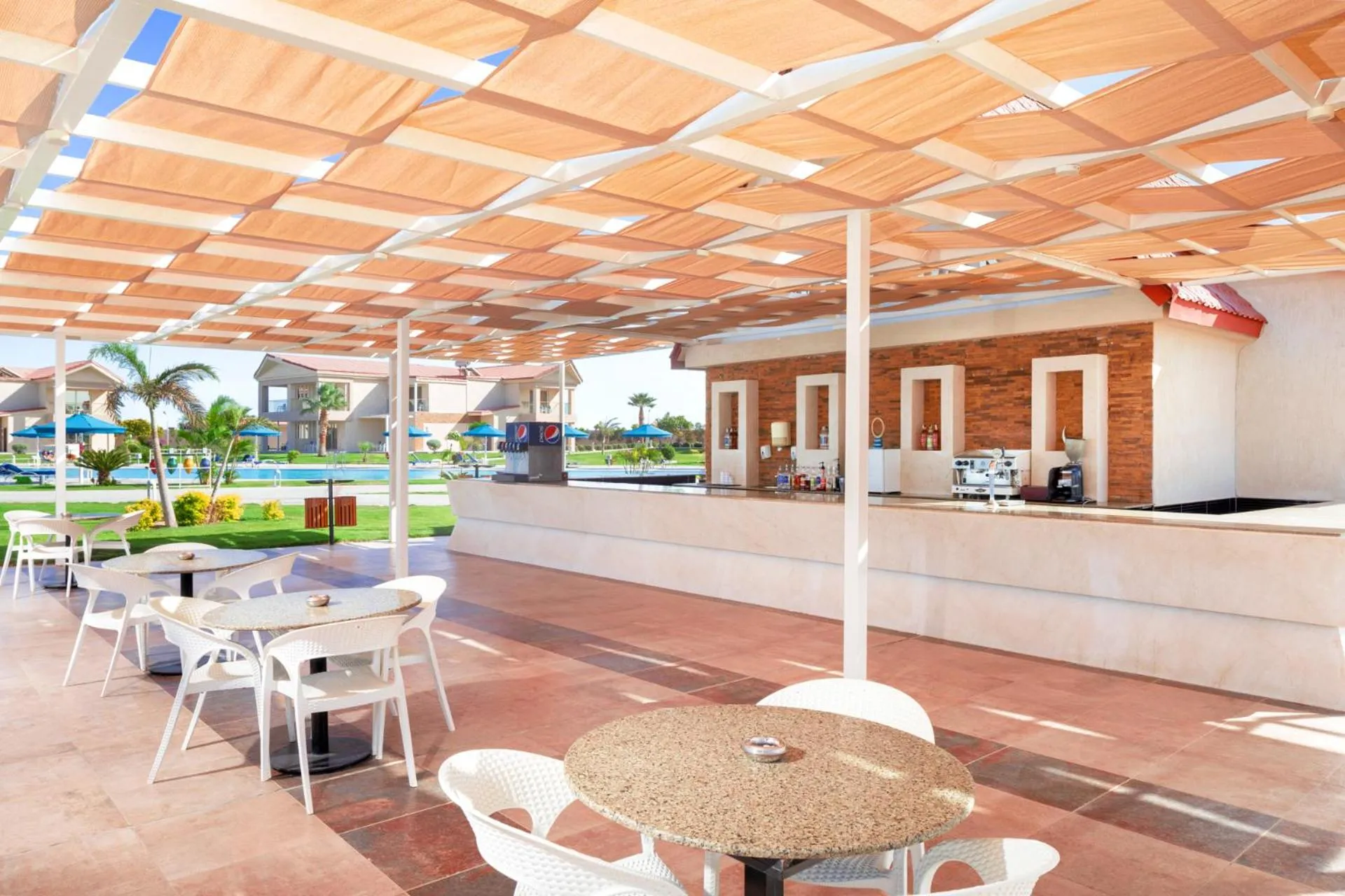 Lounge or bar in Pickalbatros Sea World Resort - Marsa Alam