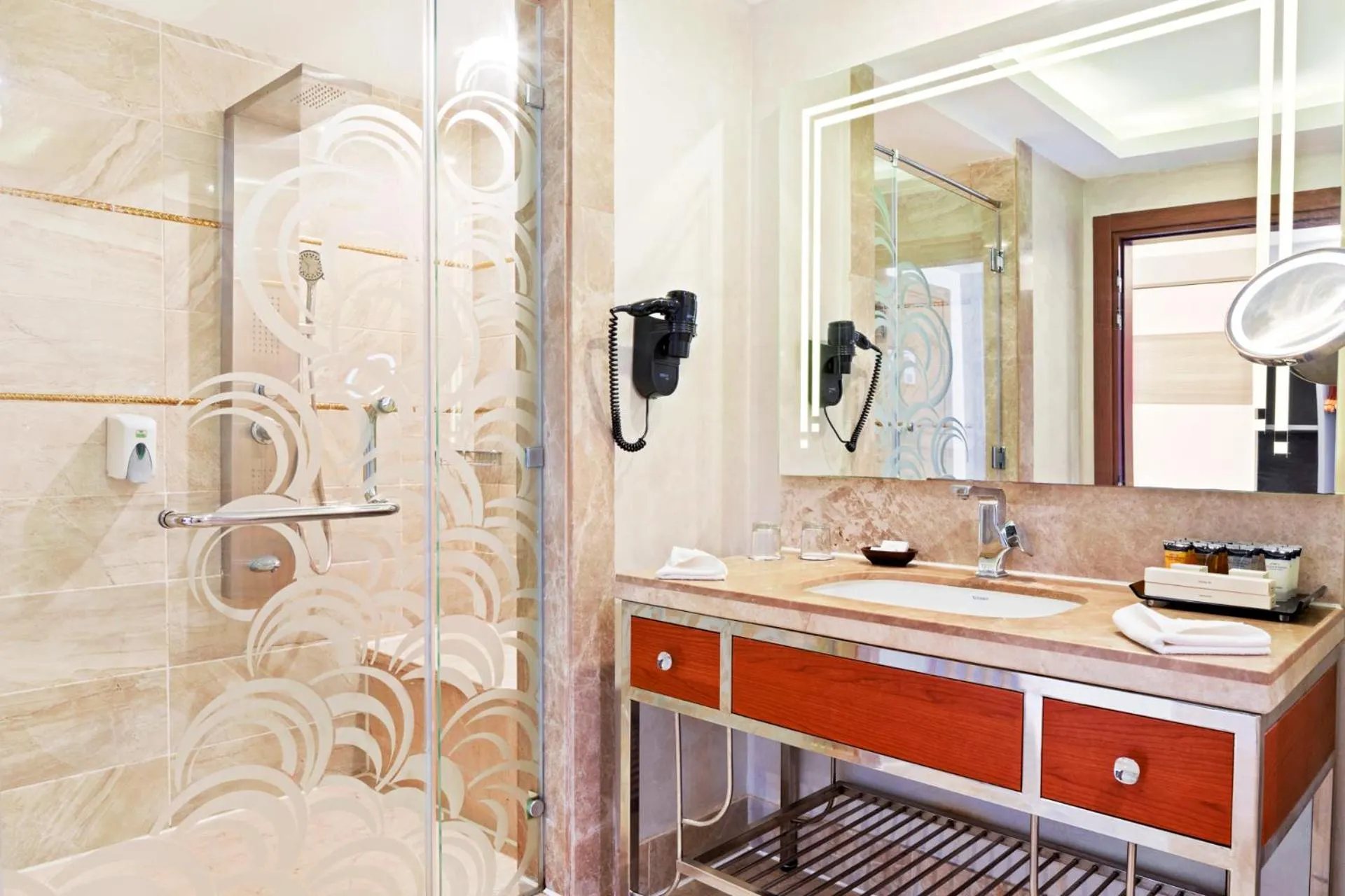 Shower, Bathroom in Pickalbatros Sea World Resort - Marsa Alam