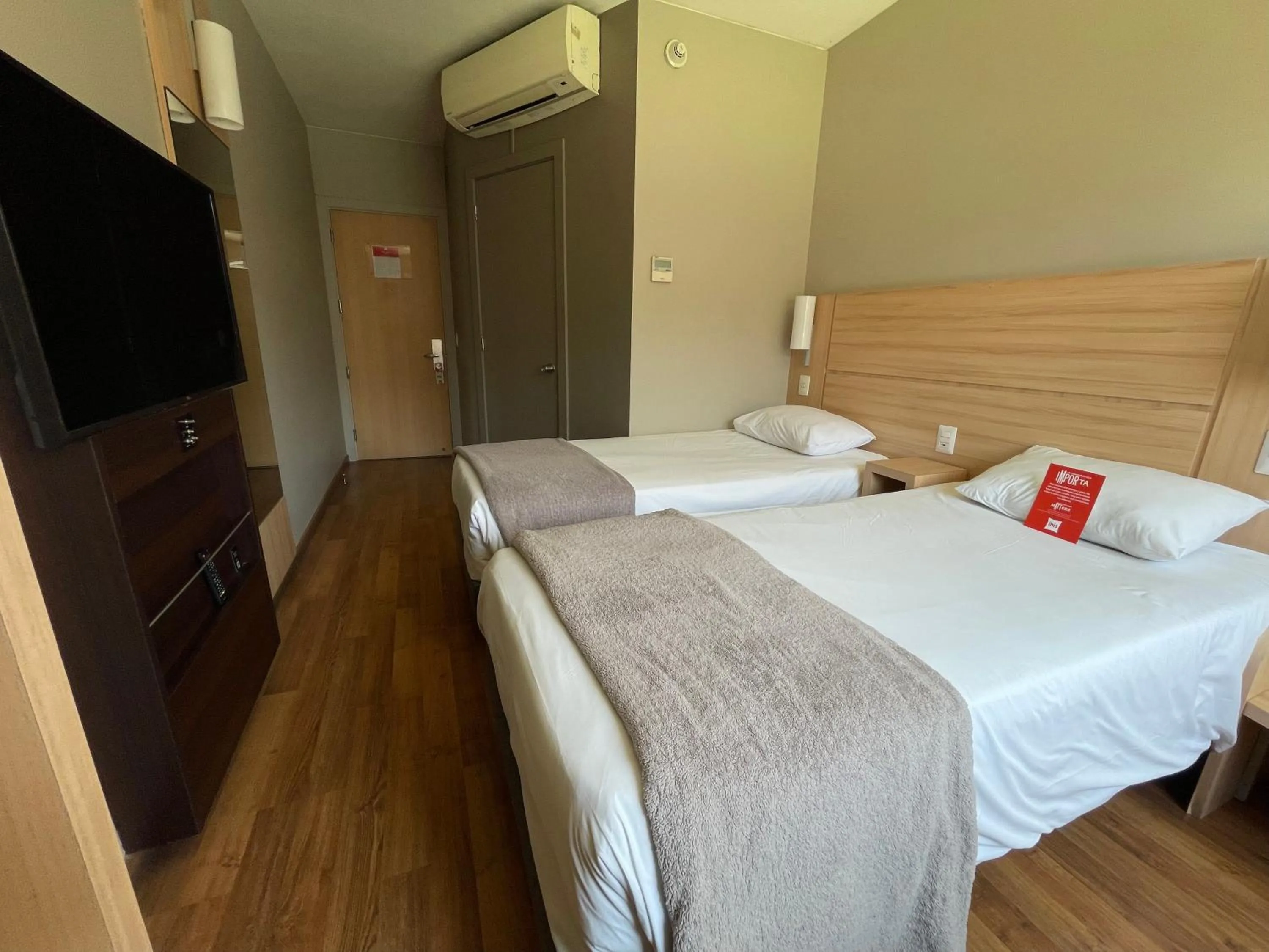 Bed in ibis Santiago Estacion Central