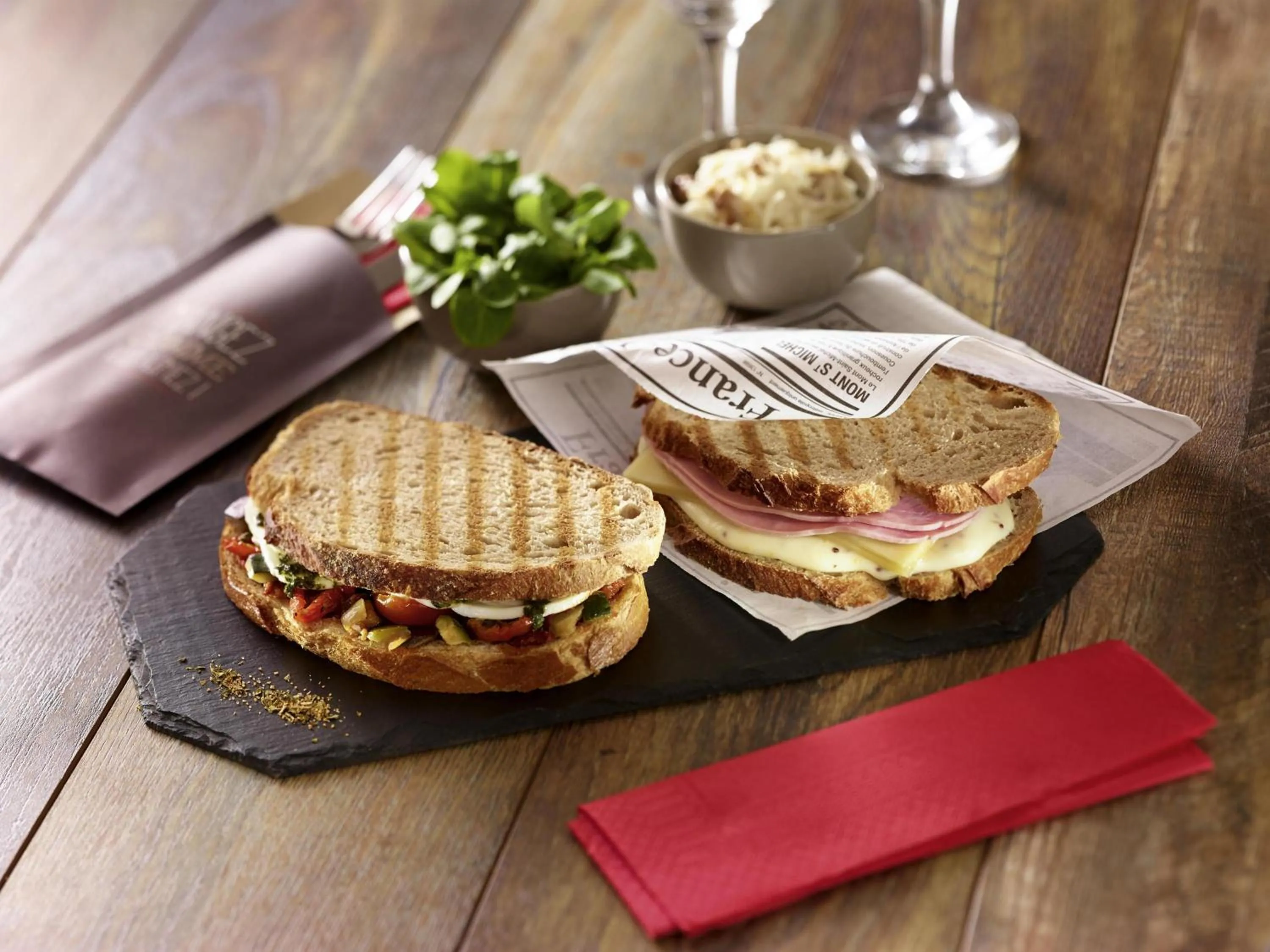 Lounge or bar in ibis Santiago Estacion Central