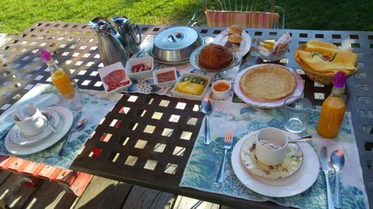 Dining area in Hotel Boutique Pinar by Bossh! Hotels