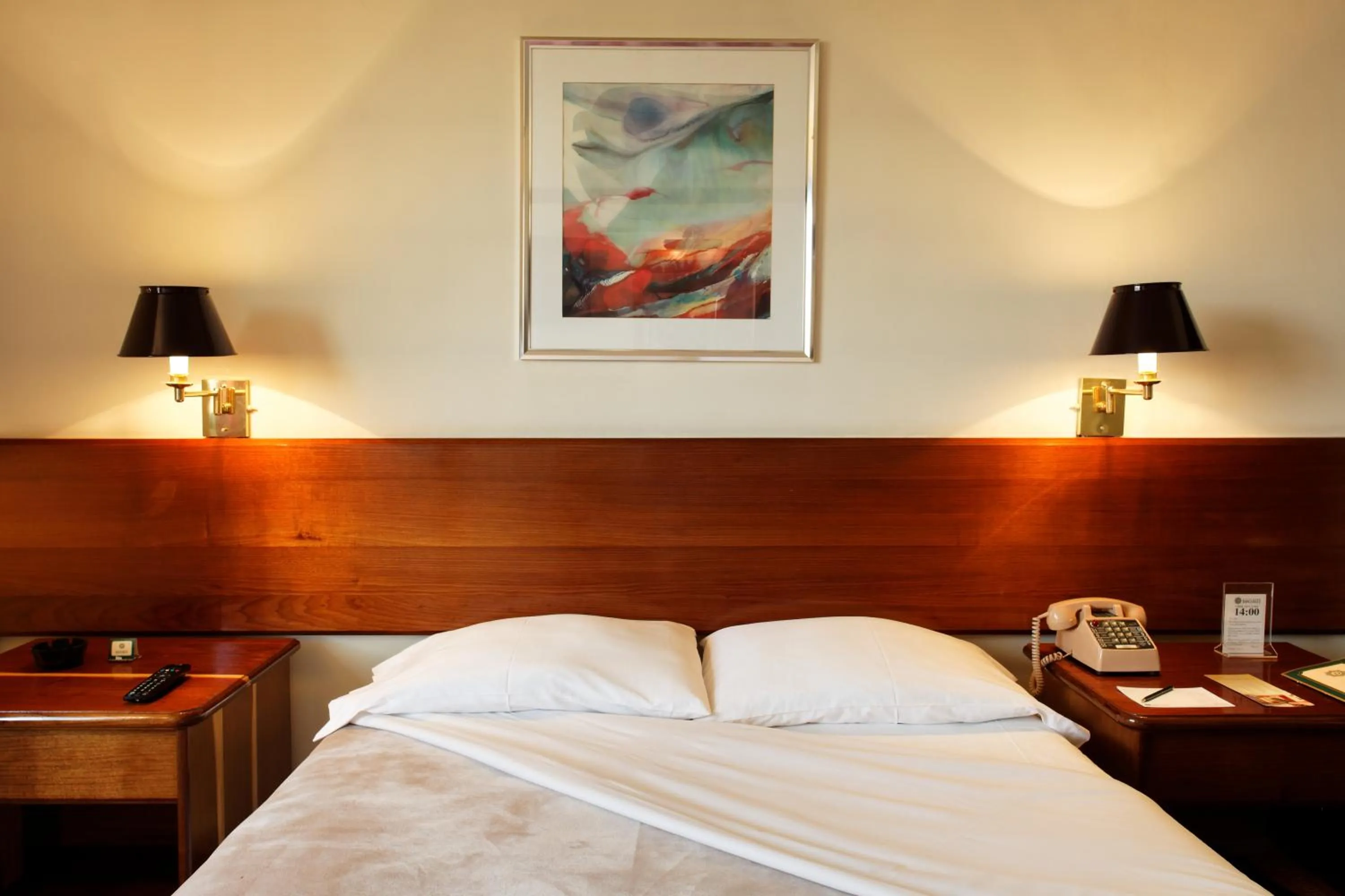 Bed in Hotel Diplomat