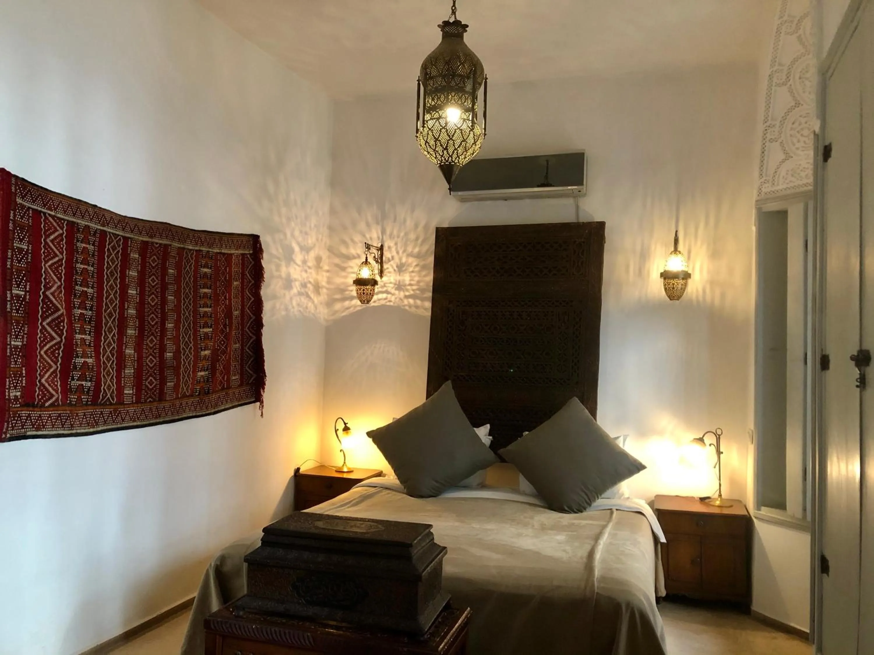 Bed in Riad Bellamane Marrakech