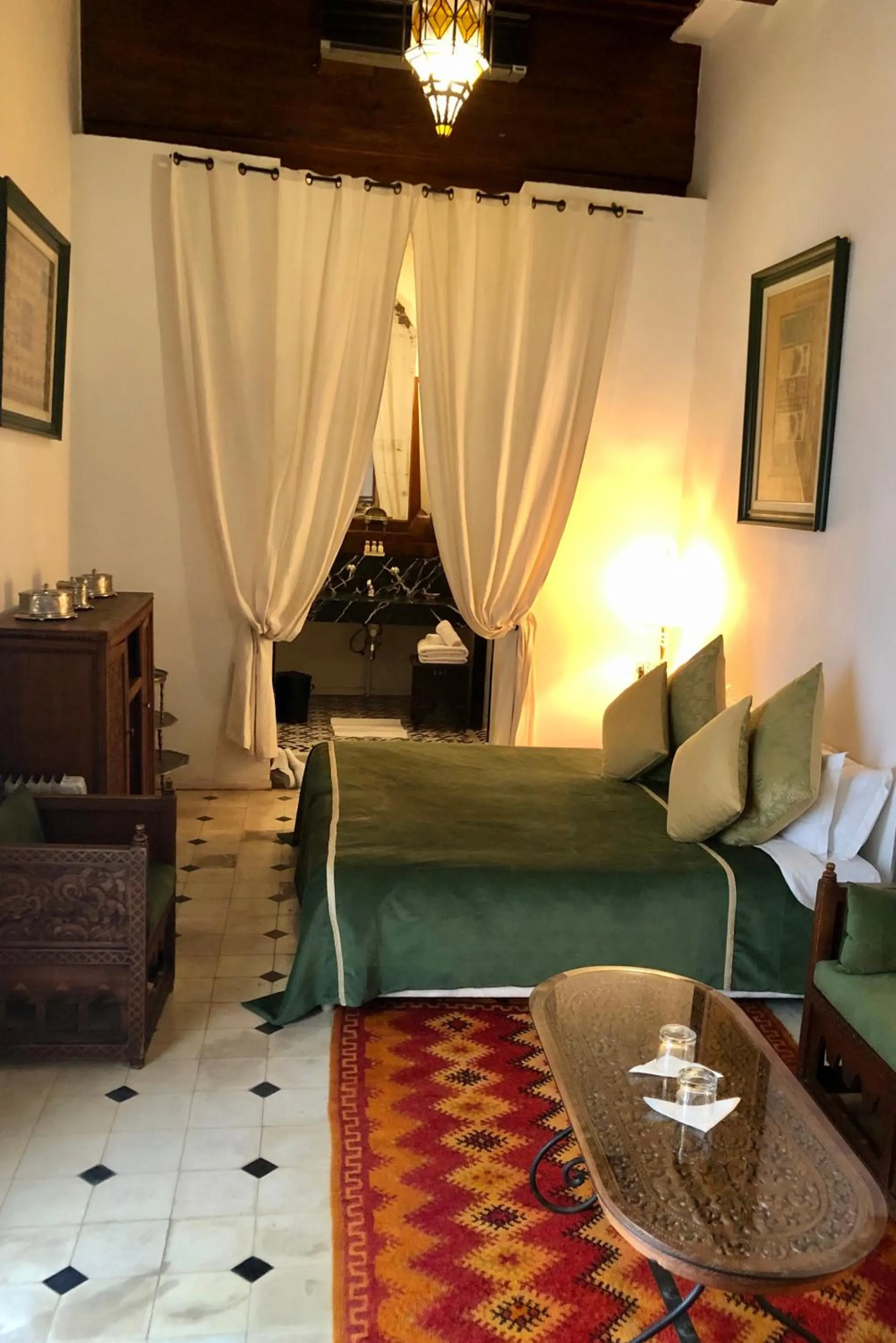 Bed in Riad Bellamane Marrakech