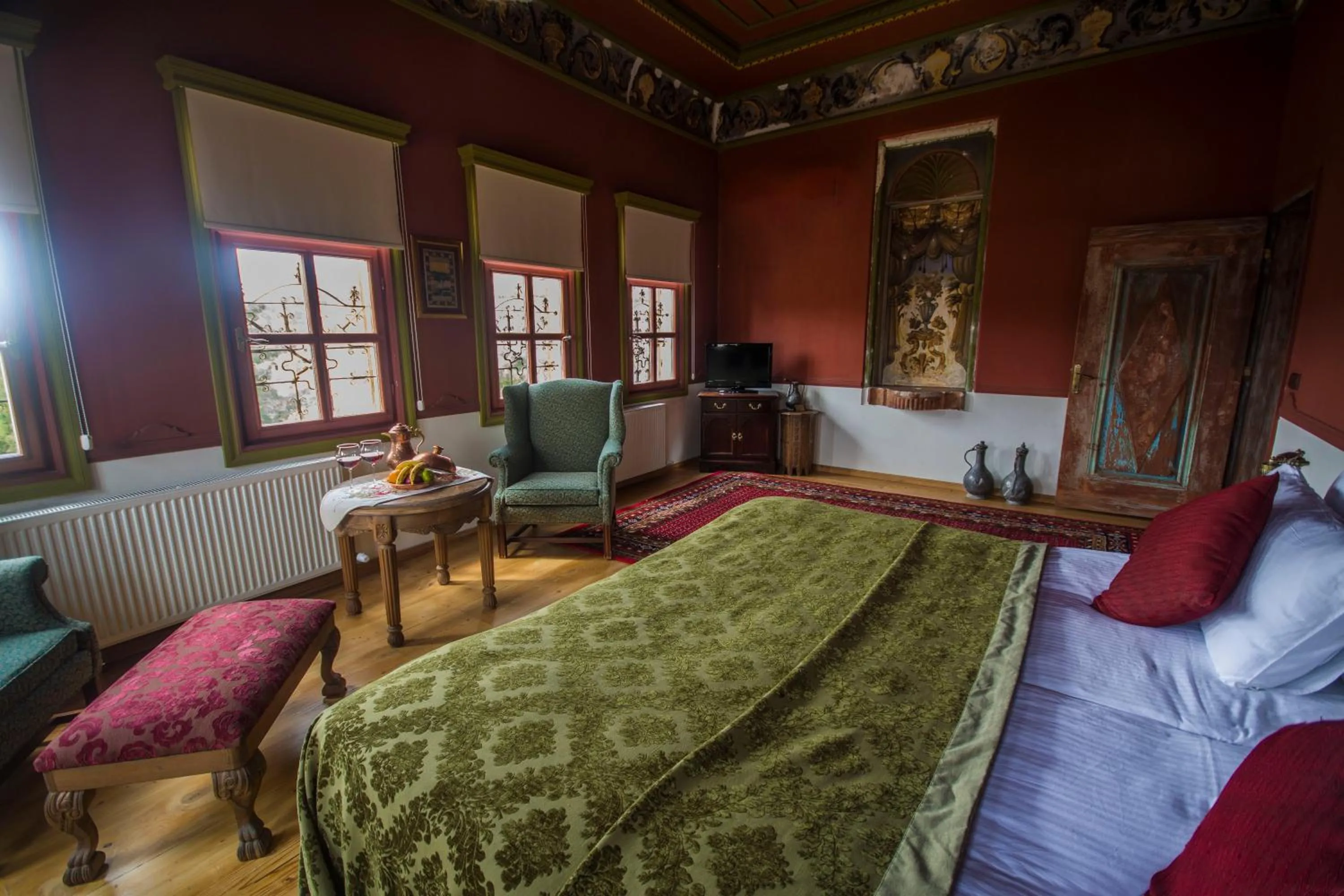Photo of the whole room, Bed in Fresco Cave Suites Cappadocia