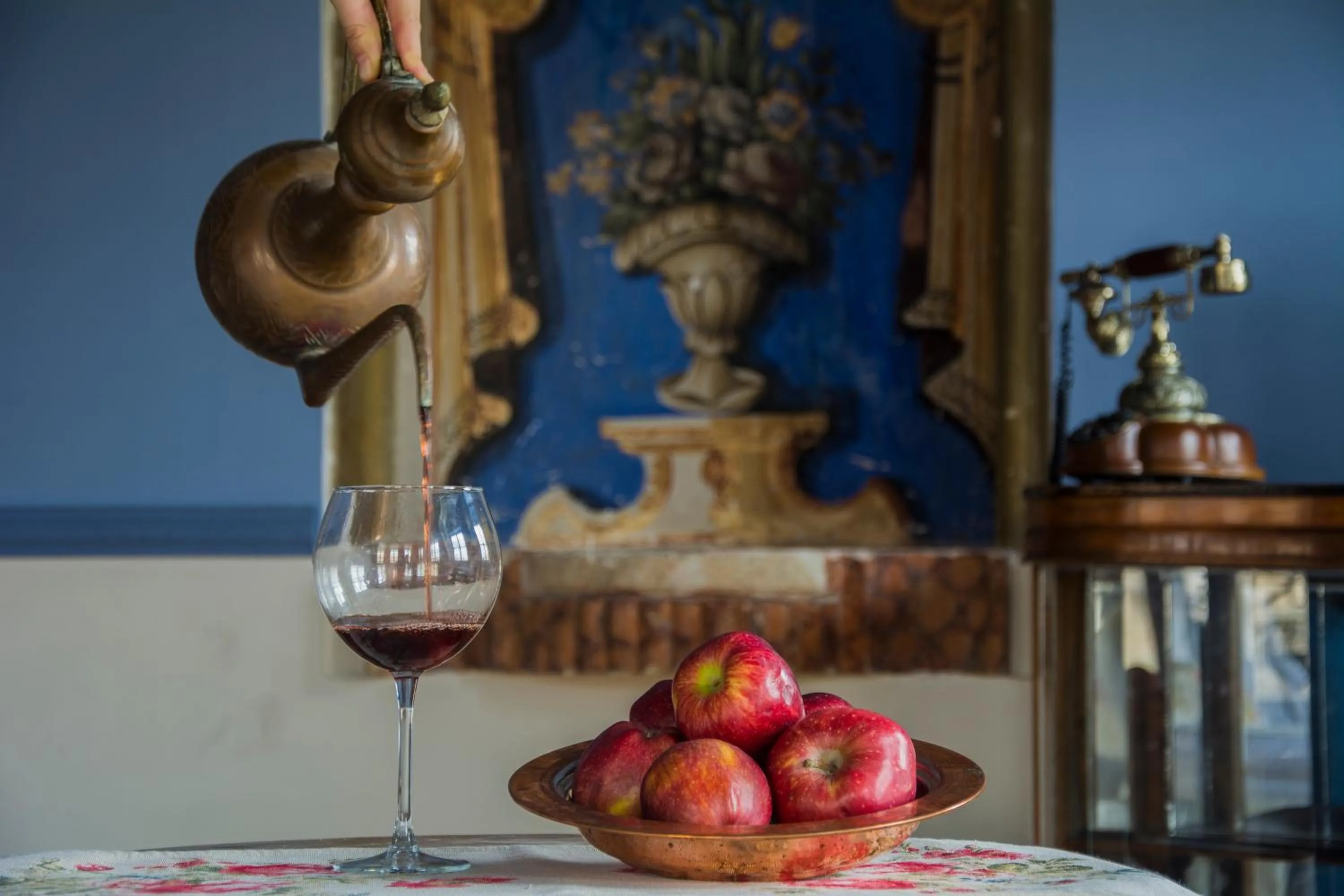 Seating area in Fresco Cave Suites Cappadocia