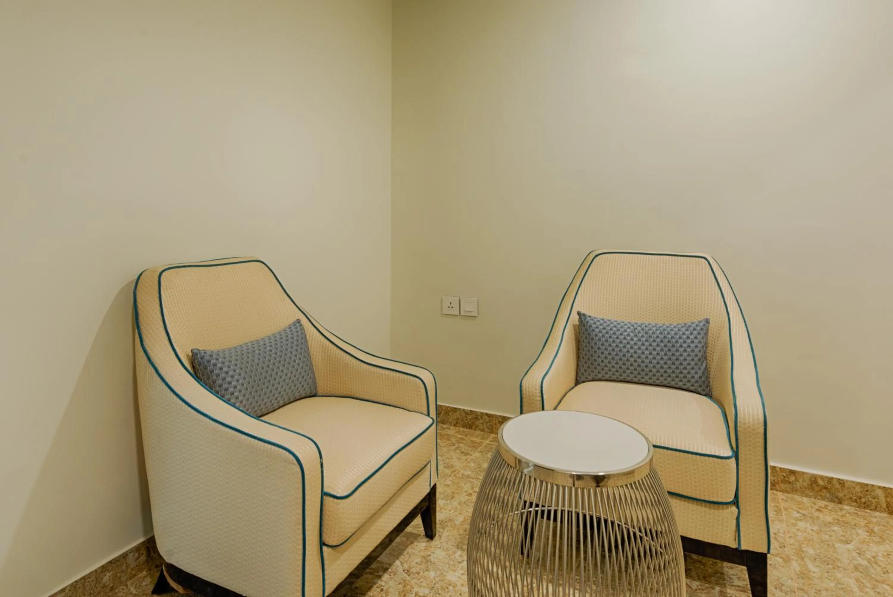 Living room in Hotel Lance International