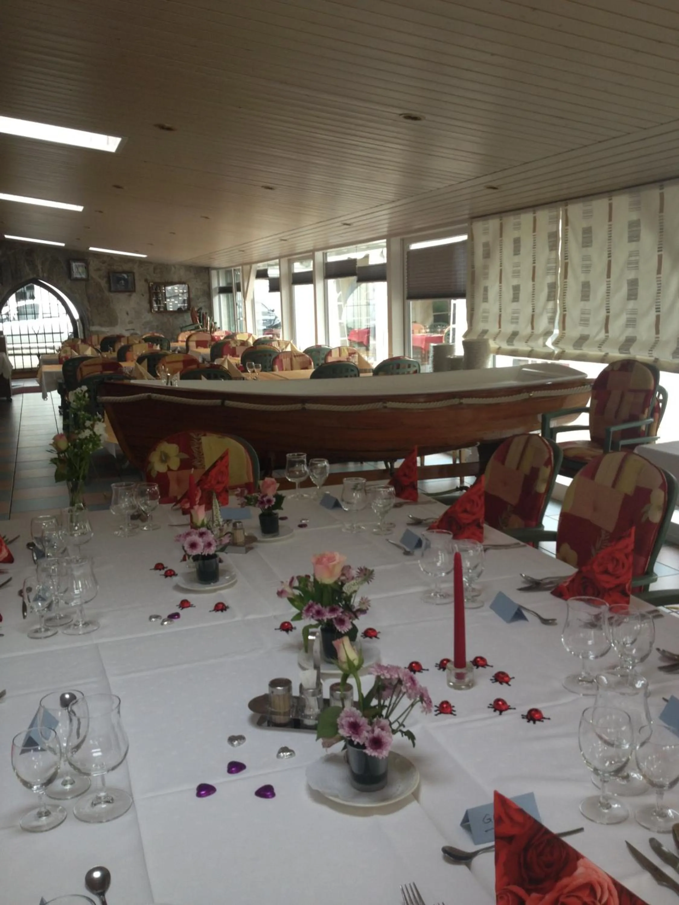 Restaurant/places to eat in Hôtel du Port - Free Parking - Breakfast included