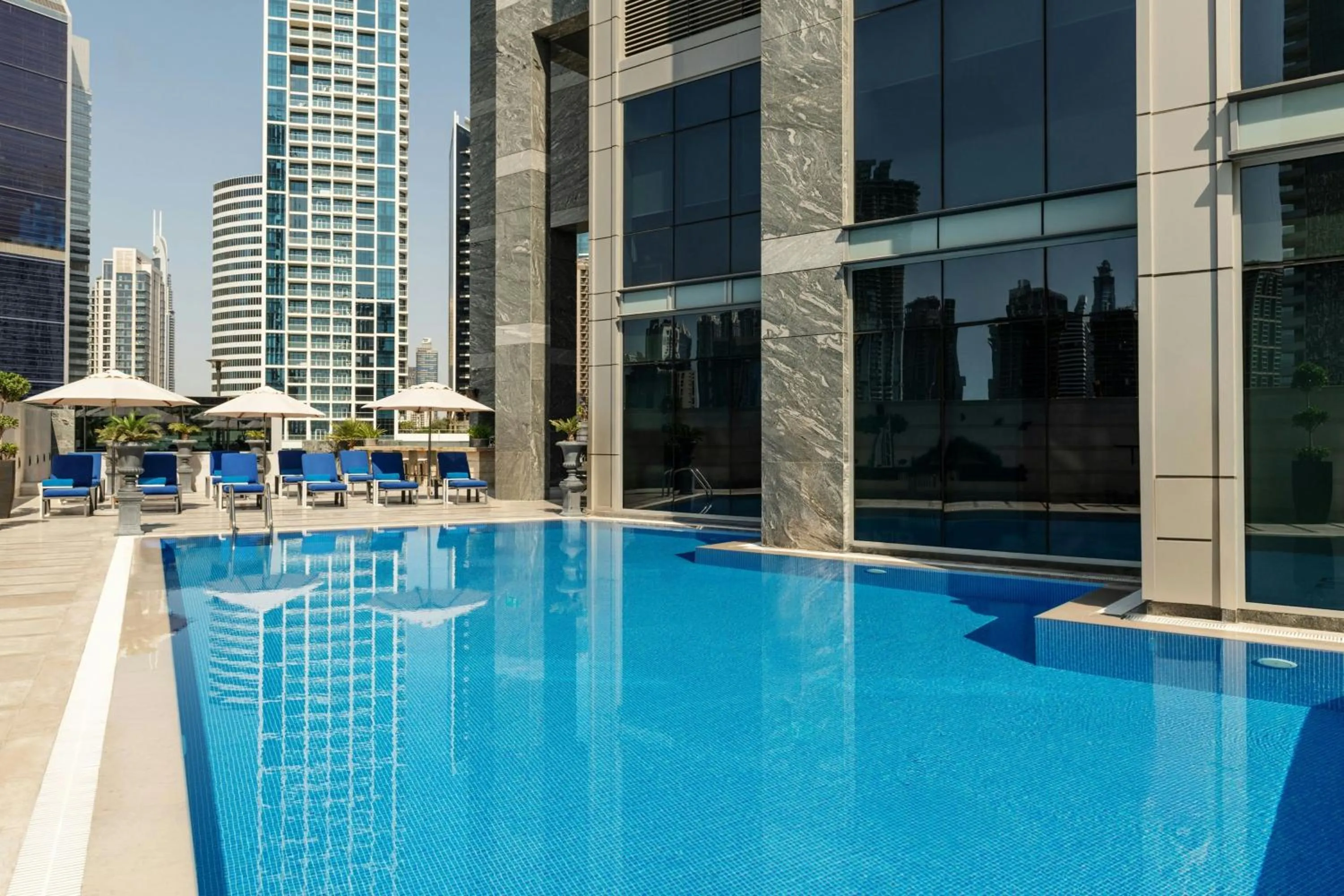 Swimming pool in Renaissance Business Bay Hotel, Dubai