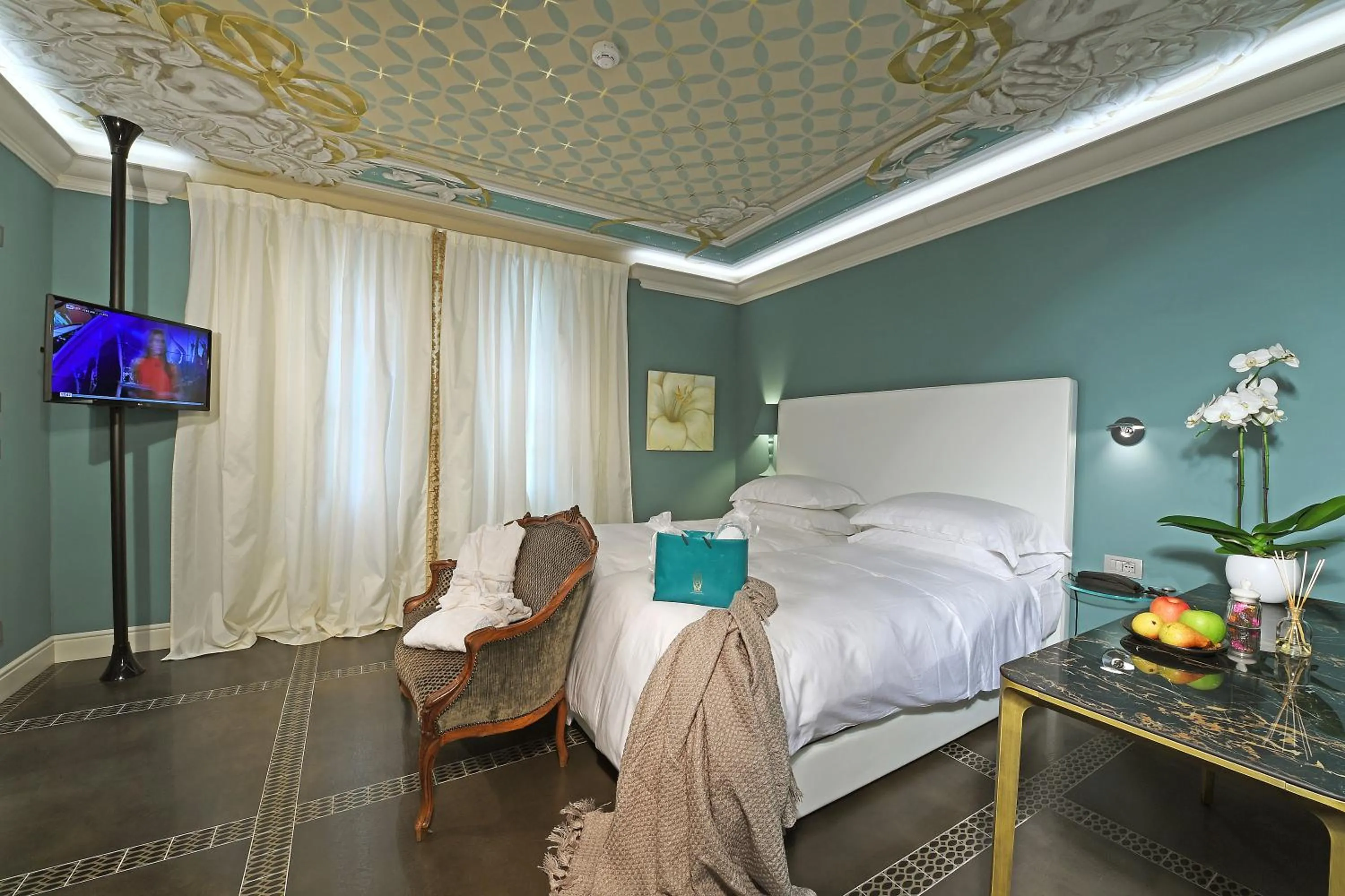 Photo of the whole room, Bed in La Ribezza Boutique Hotel