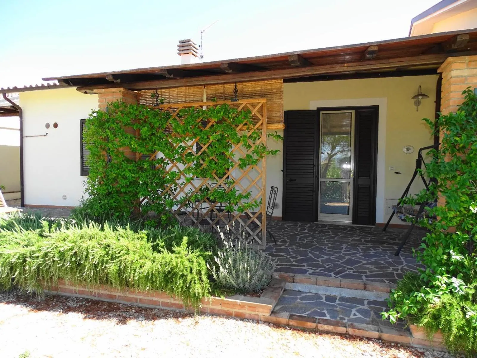 Patio in Residence Terra Dei Santi Country House