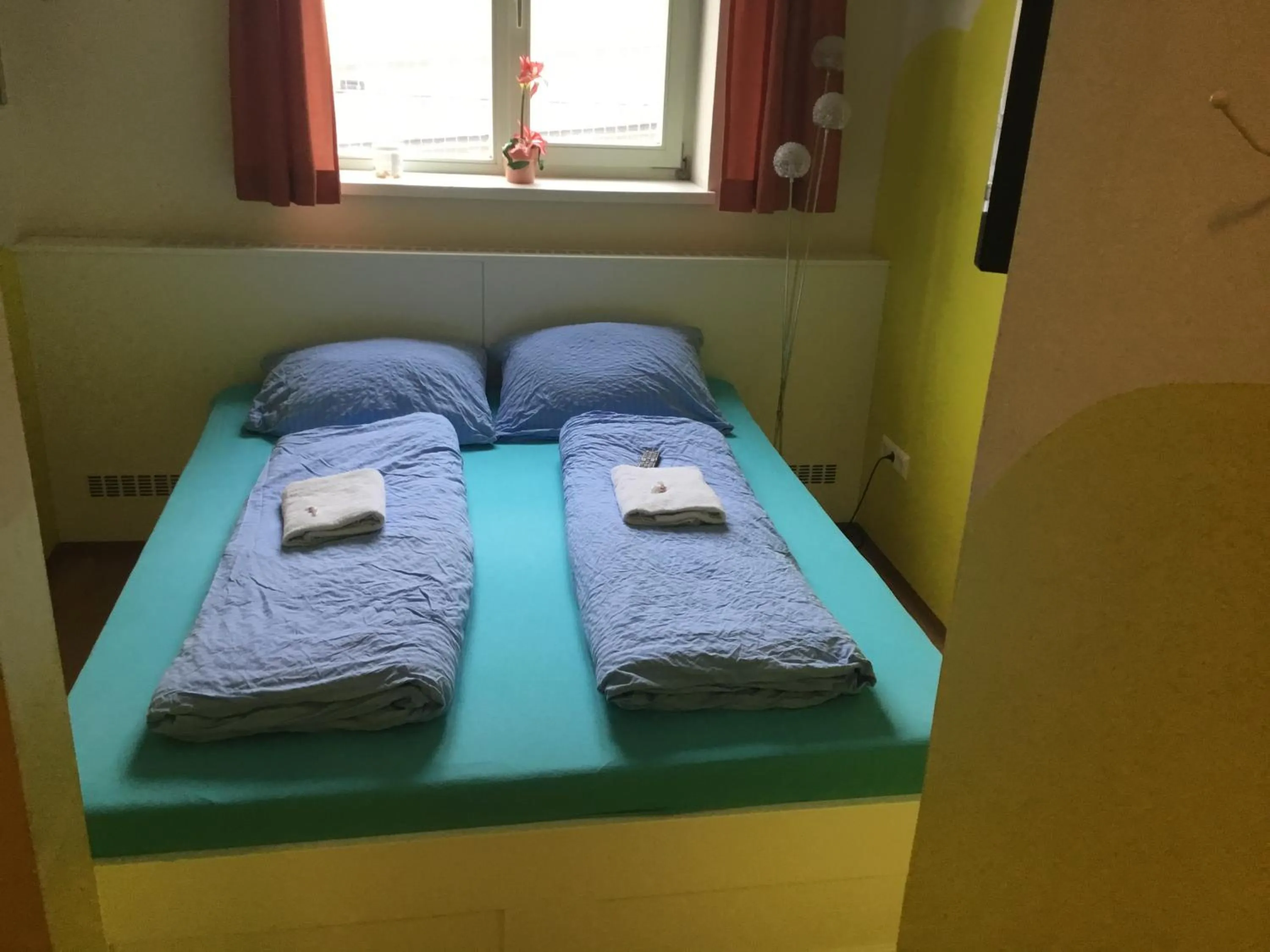 Bed in Junges Hotel Melk