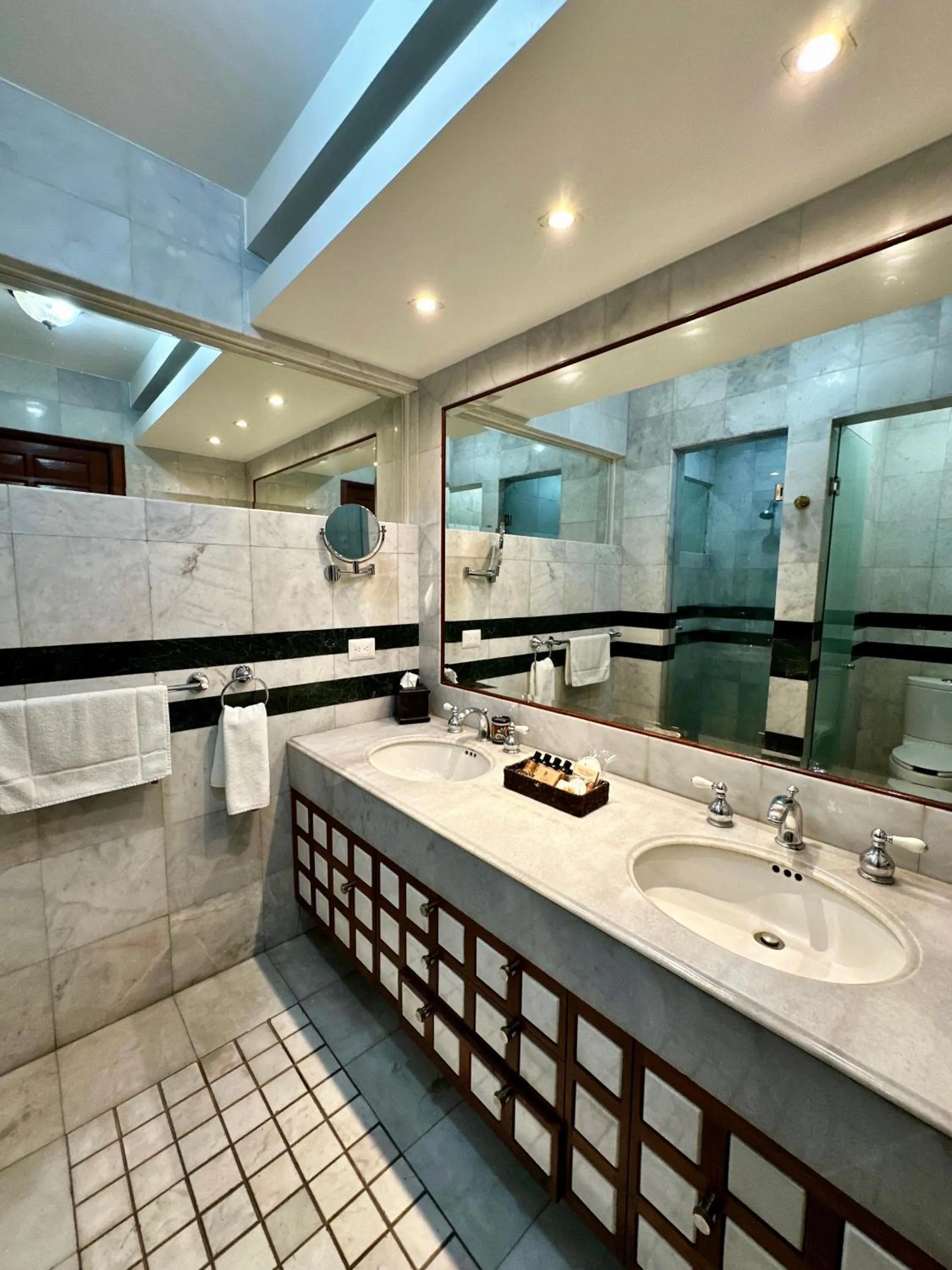 Bathroom in Hotel La Mansion del Sol