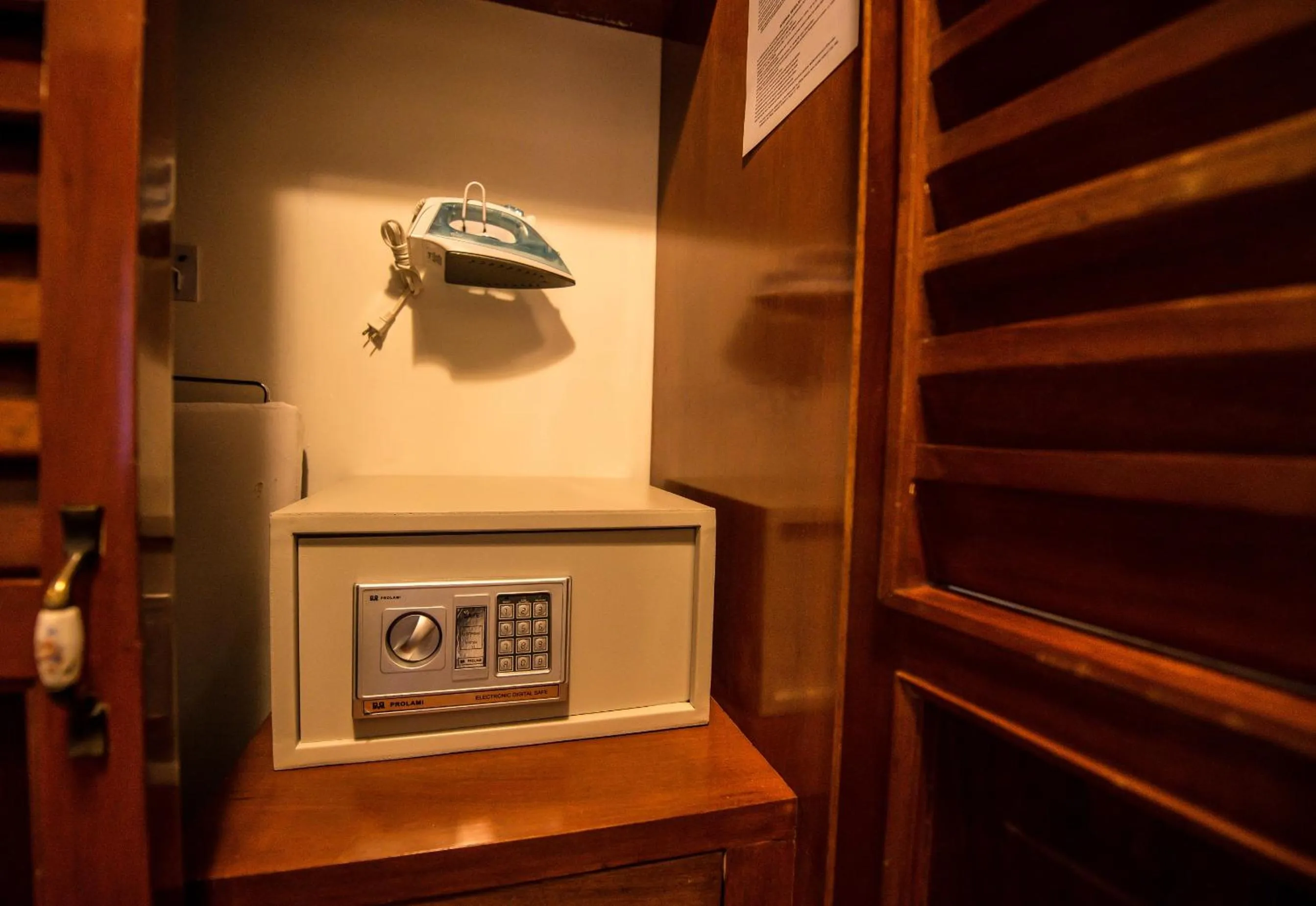 Decorative detail in Hotel La Mansion del Sol