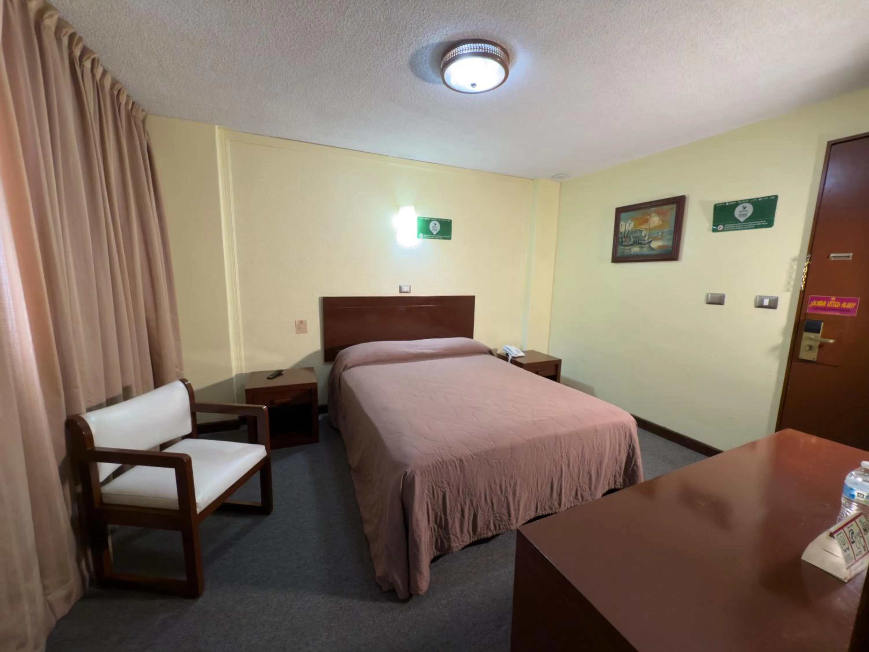 Bed in Hotel Maria Victoria Xalapa