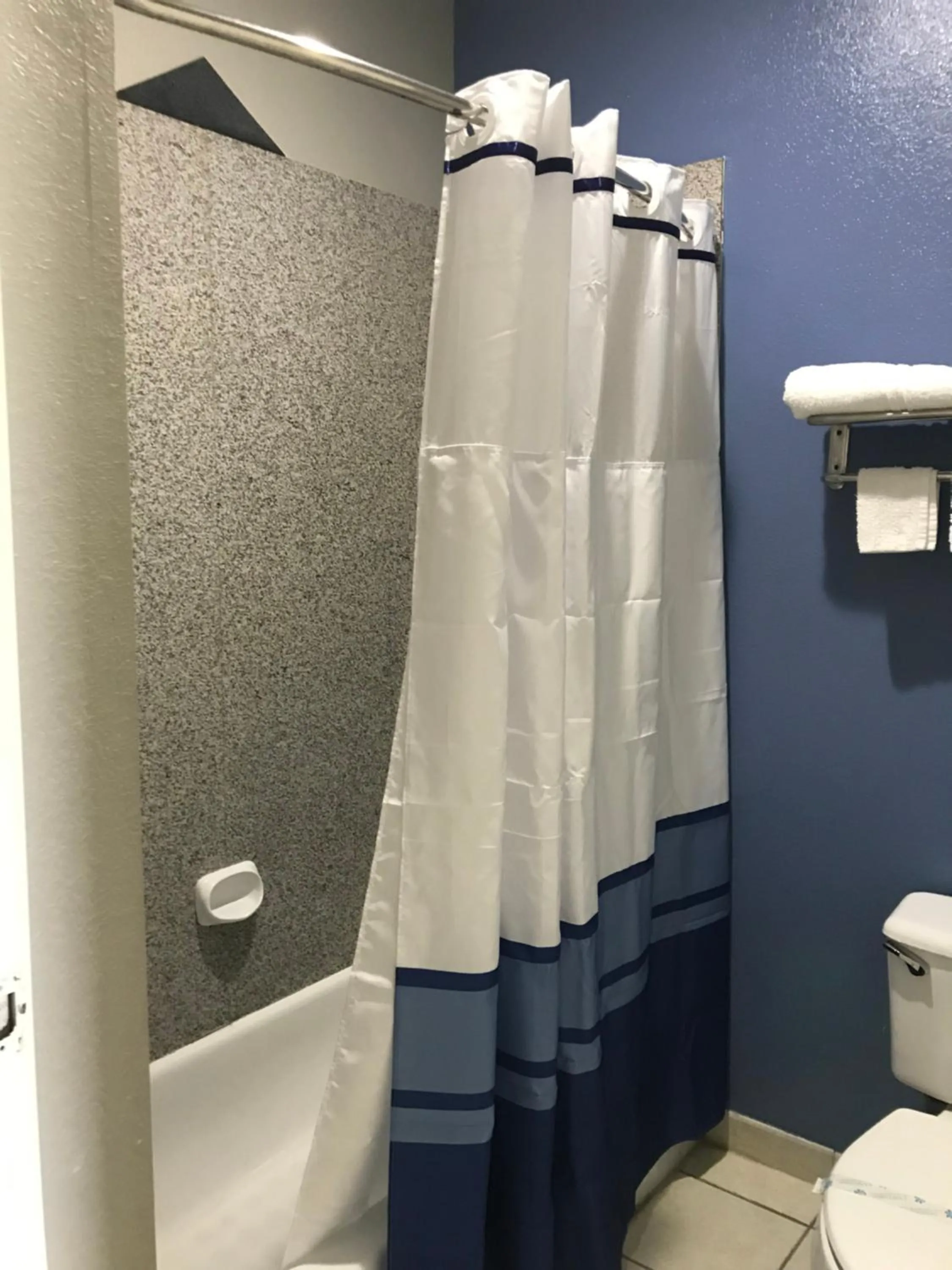 Camelot Inn and Suites