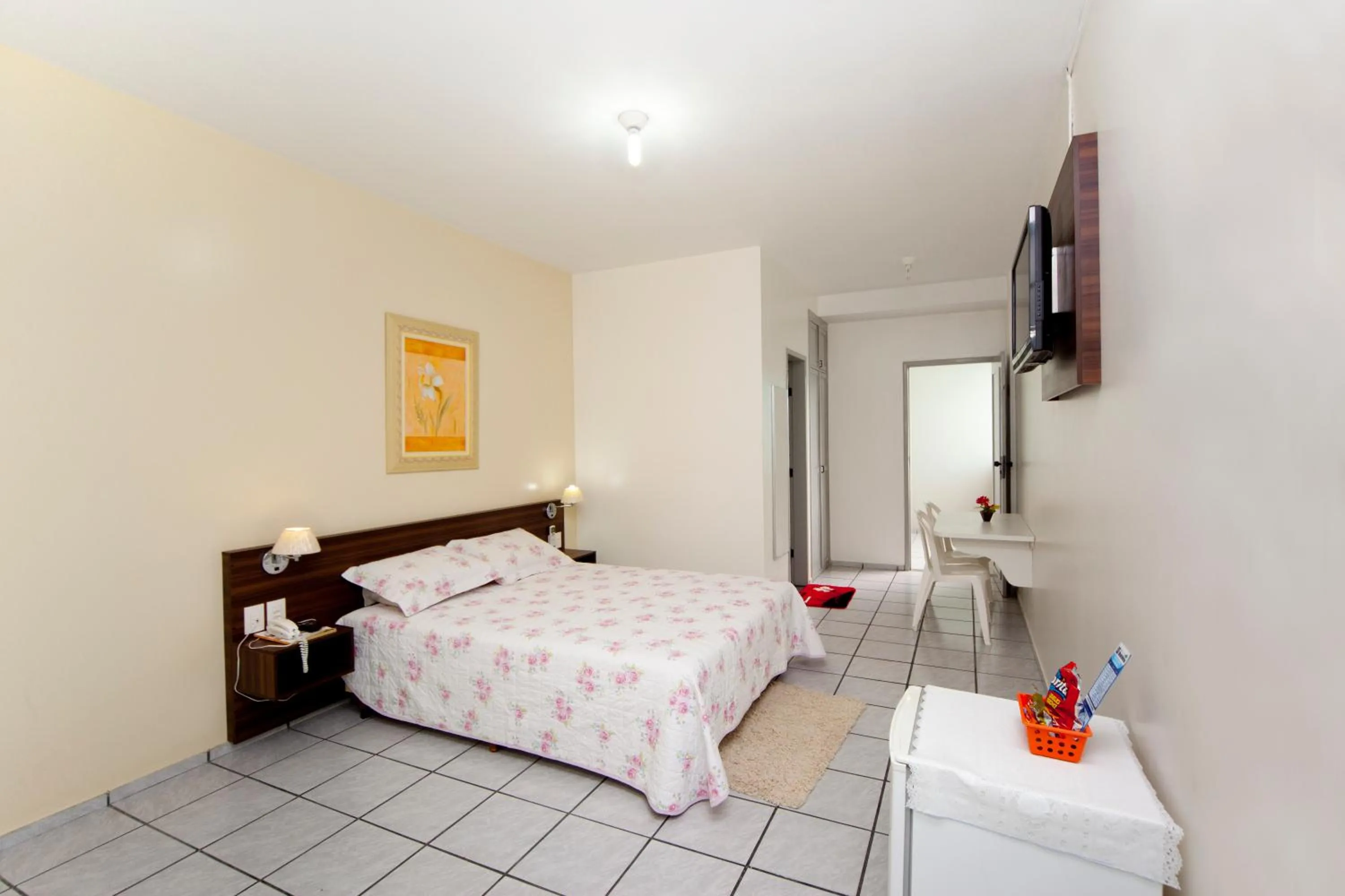 Bedroom, Bed in Hotel Rekinte