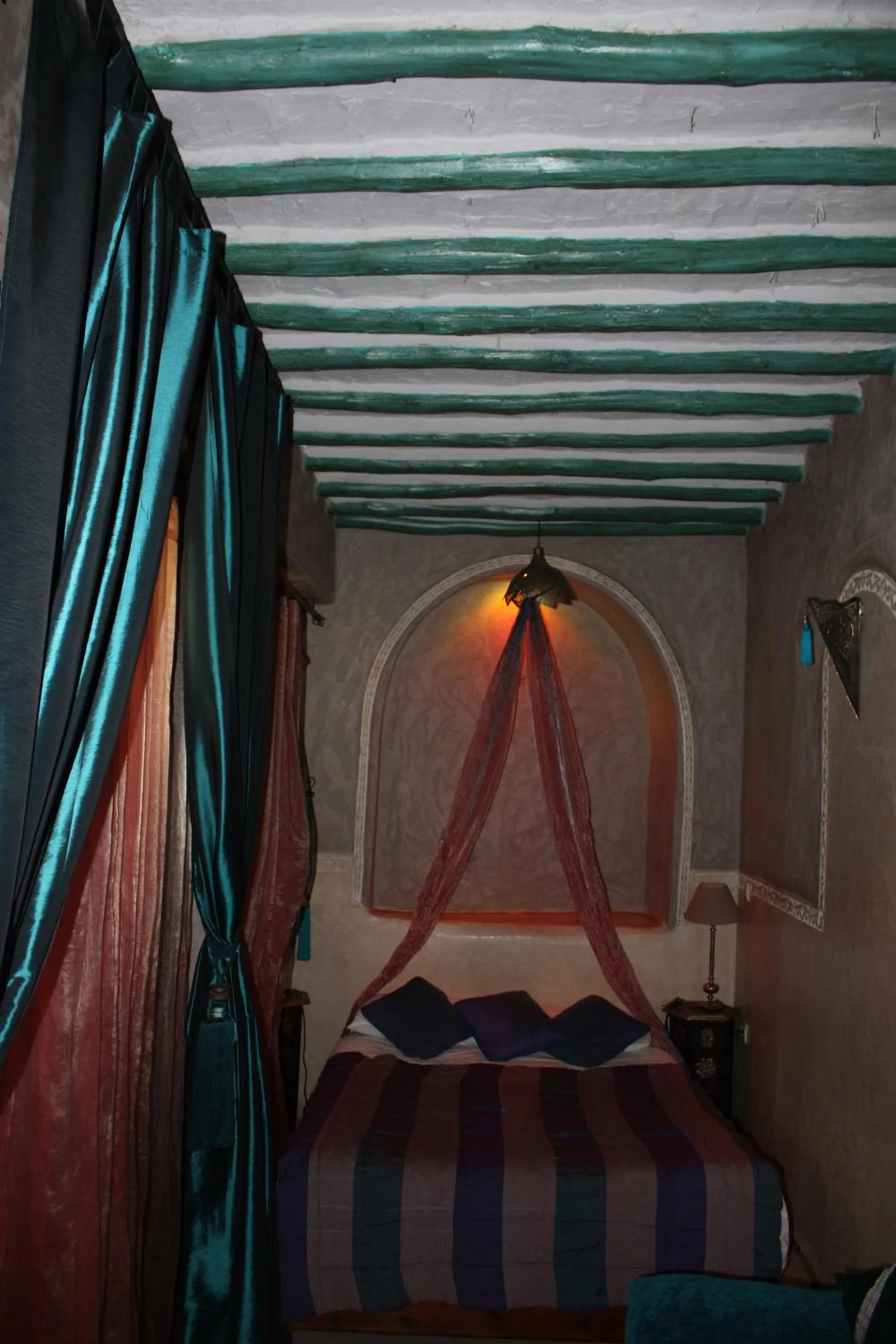Bed in Riad Lorsya