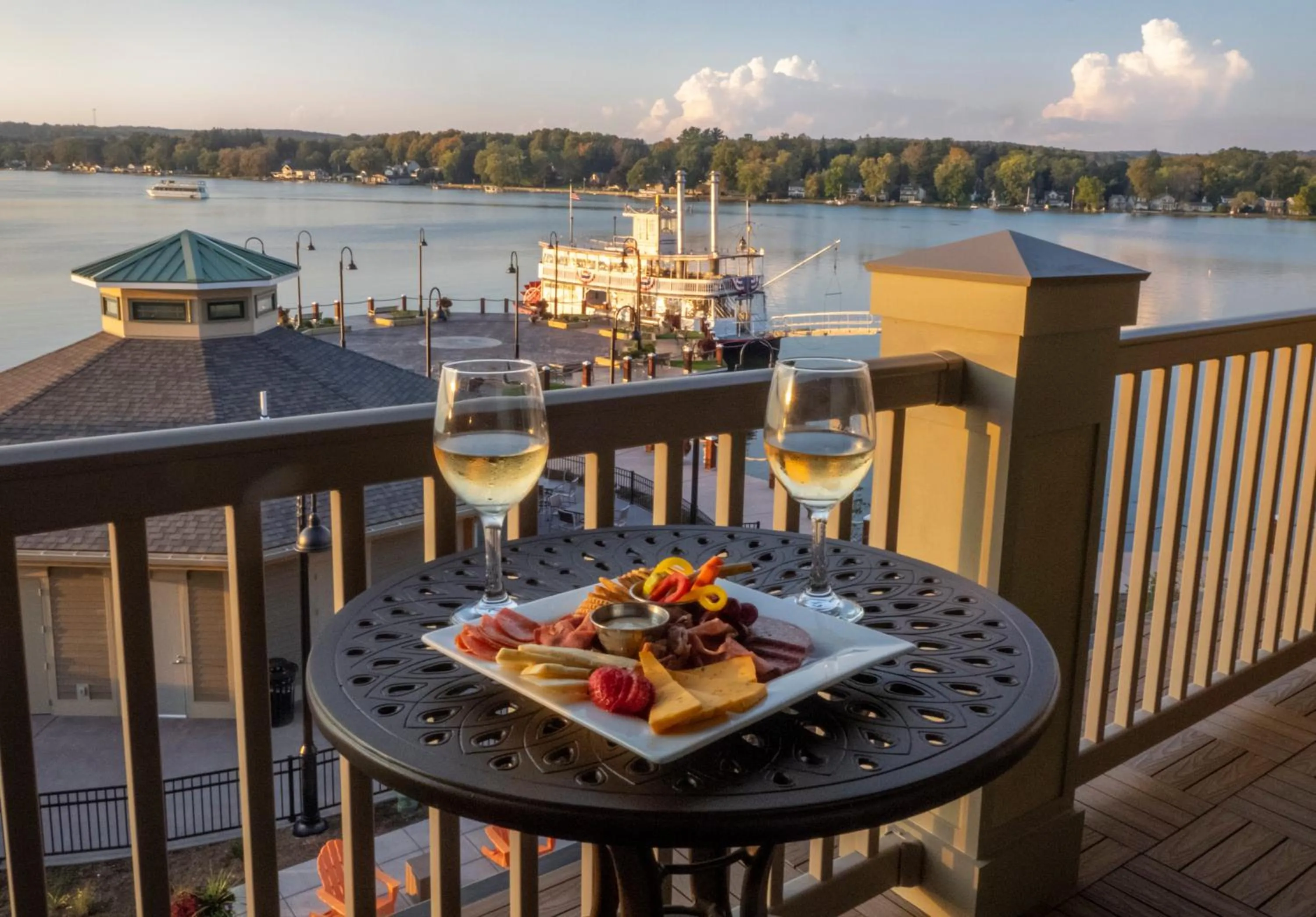 Balcony/Terrace in Chautauqua Harbor Hotel - Jamestown
