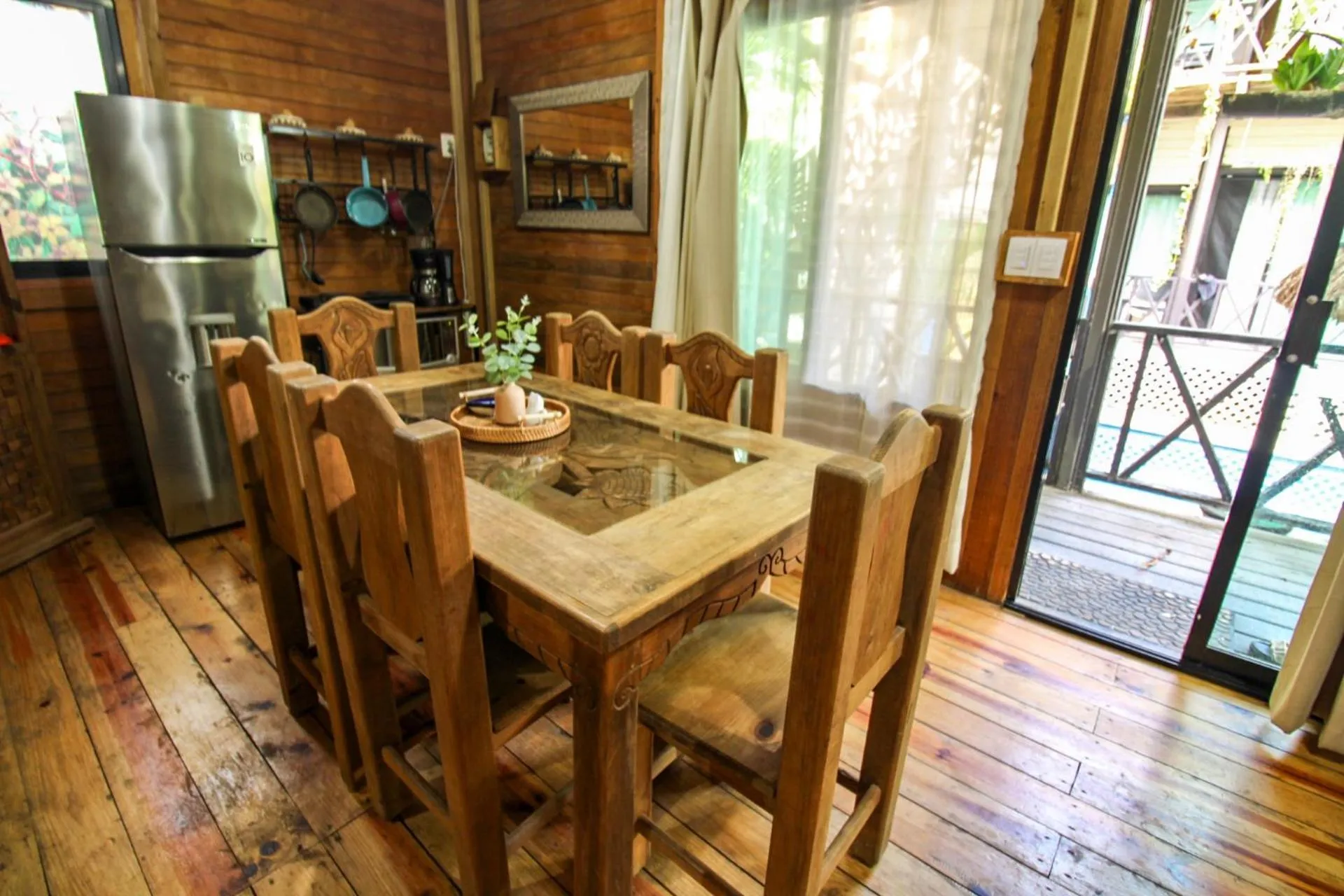 Dining area in Alicat Villas